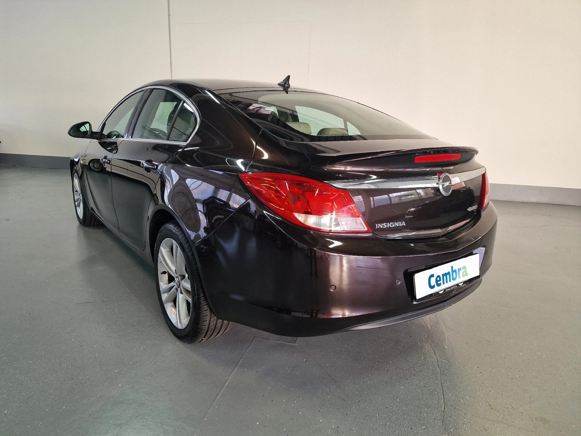 OPEL Insignia 2.0 CDTI Edition 4WD Automatic-image-10