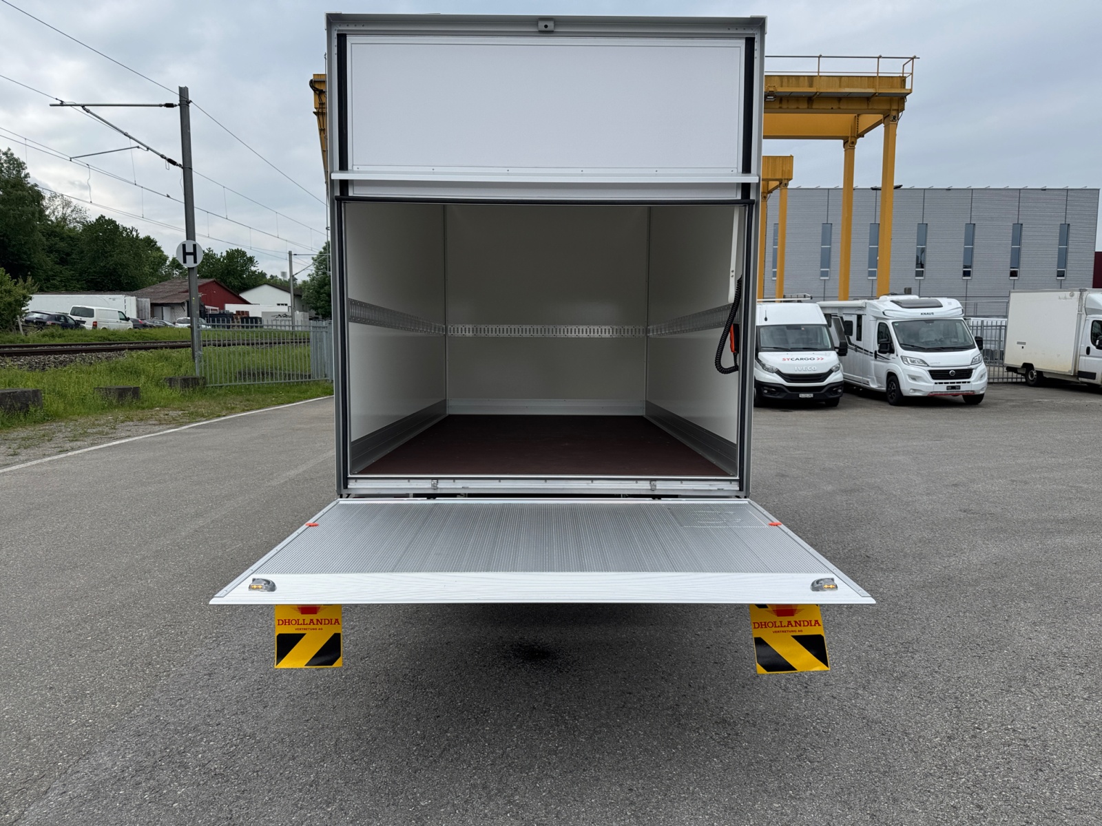 IVECO 35S16A8 Koffer/Hebebühne-image-7