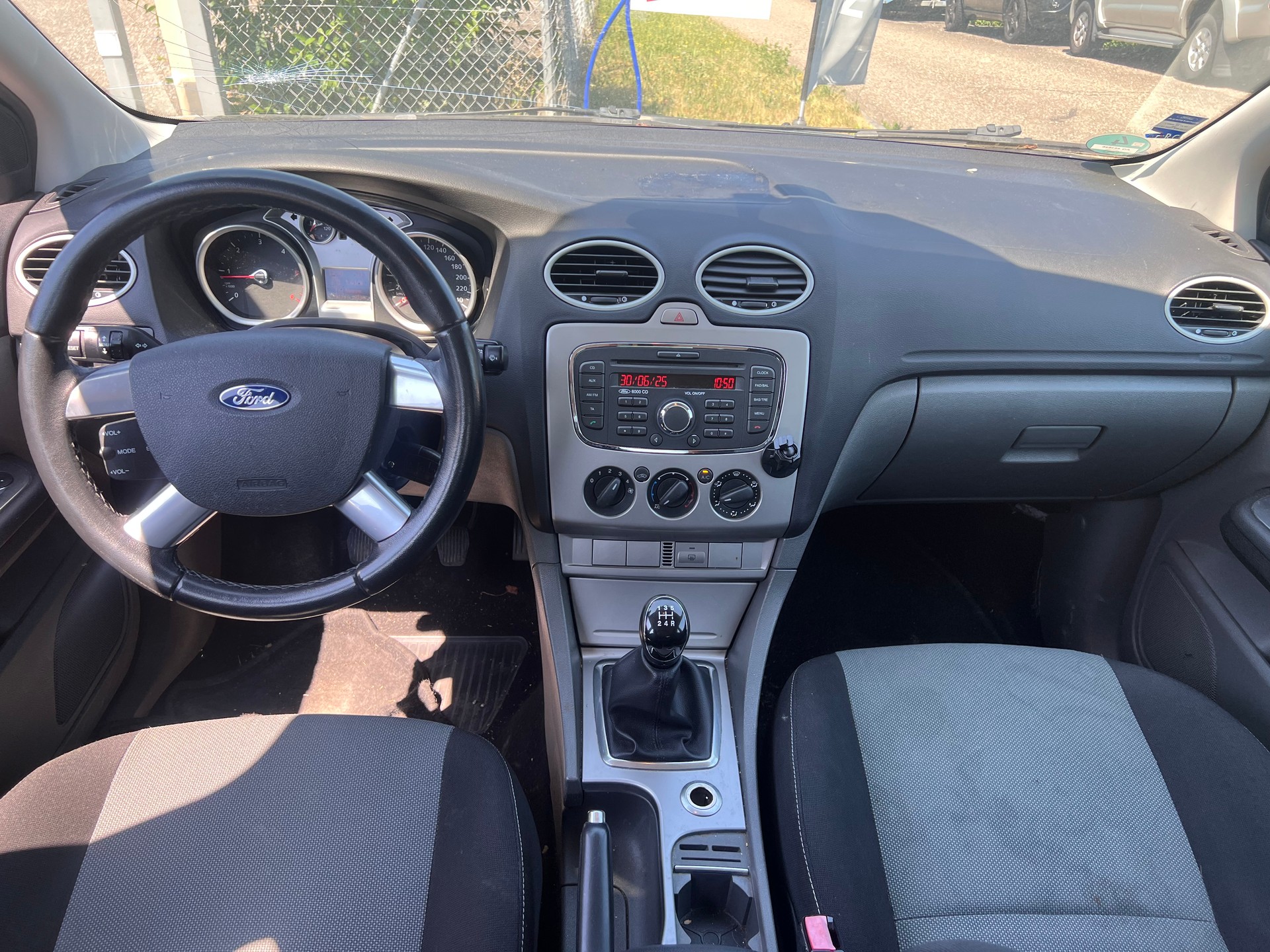 FORD Focus 1.6 TDCi Carving-image-8