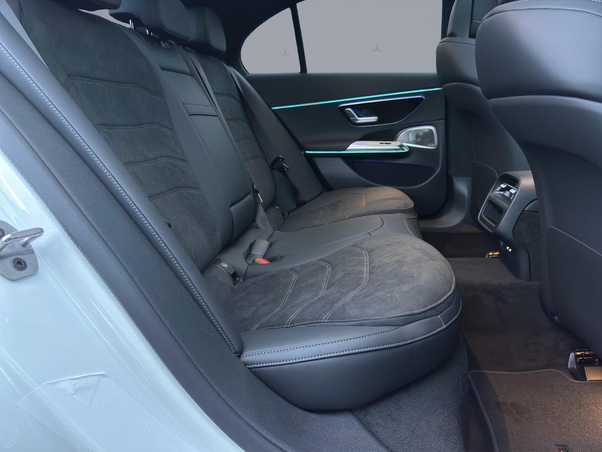 MERCEDES-BENZ E 220 d AMG Line 4matic-image-16