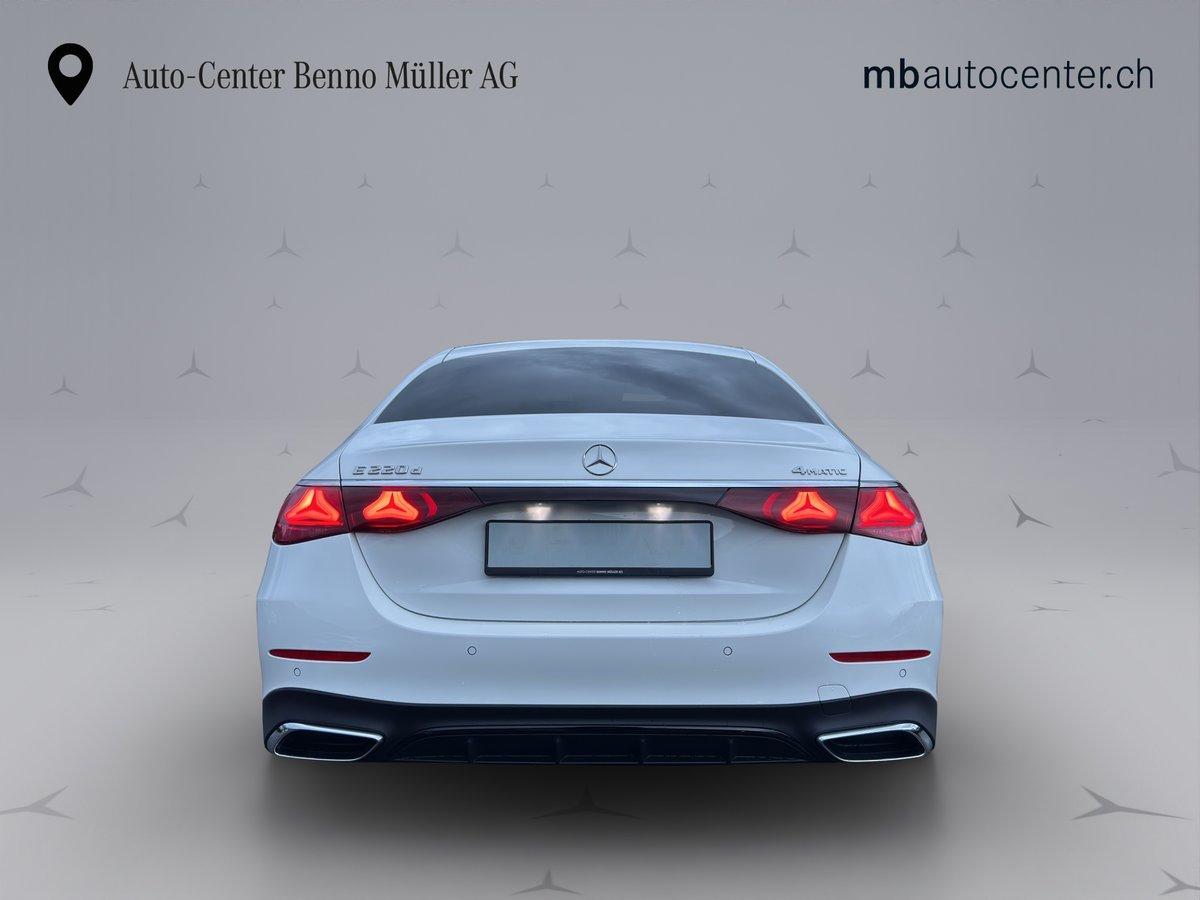 MERCEDES-BENZ E 220 d AMG Line 4matic-image-3