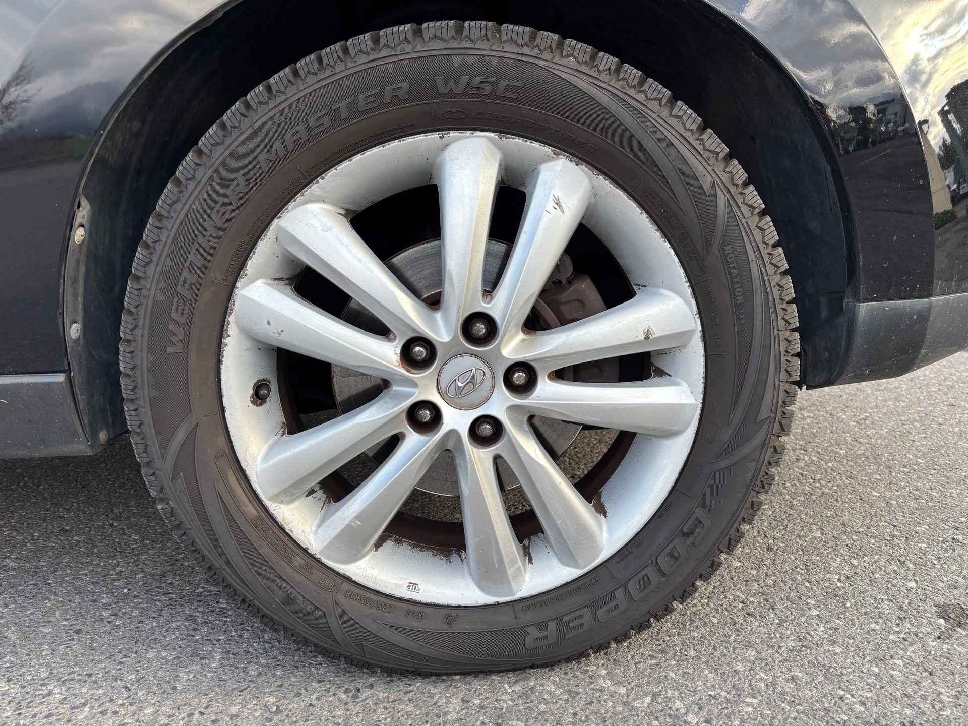 HYUNDAI iX 35 2.0 CRDi Style 4WD Automatic-image-15