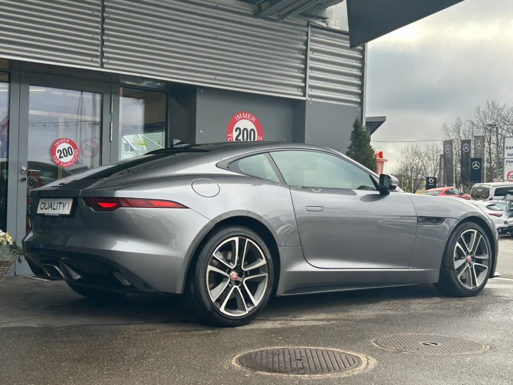 JAGUAR F-Type Coupé 2.0 I4 R-Dynamic Automatik-image-2
