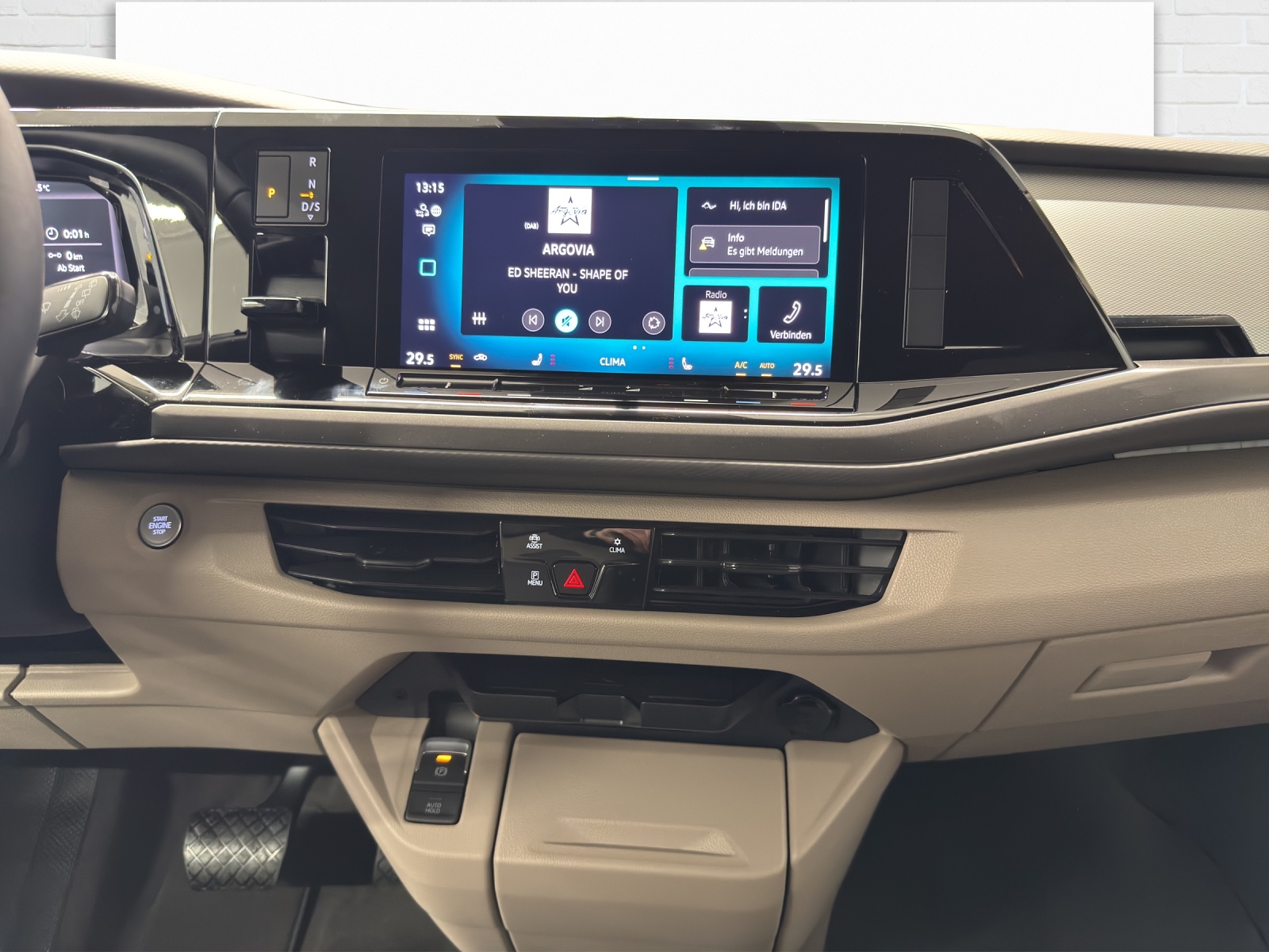 VW T7 Multivan kurz 2.0 TSI Liberty DSG-image-8