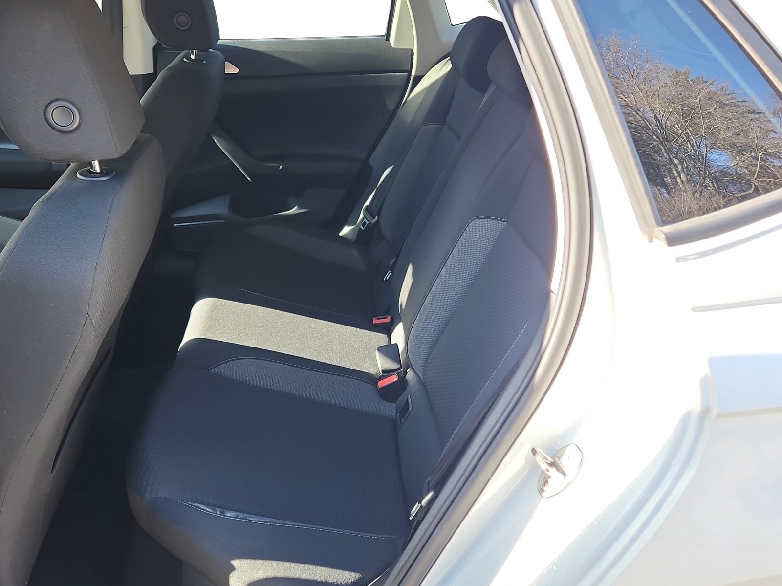 VW Polo 1.0 TSI Basis-image-12
