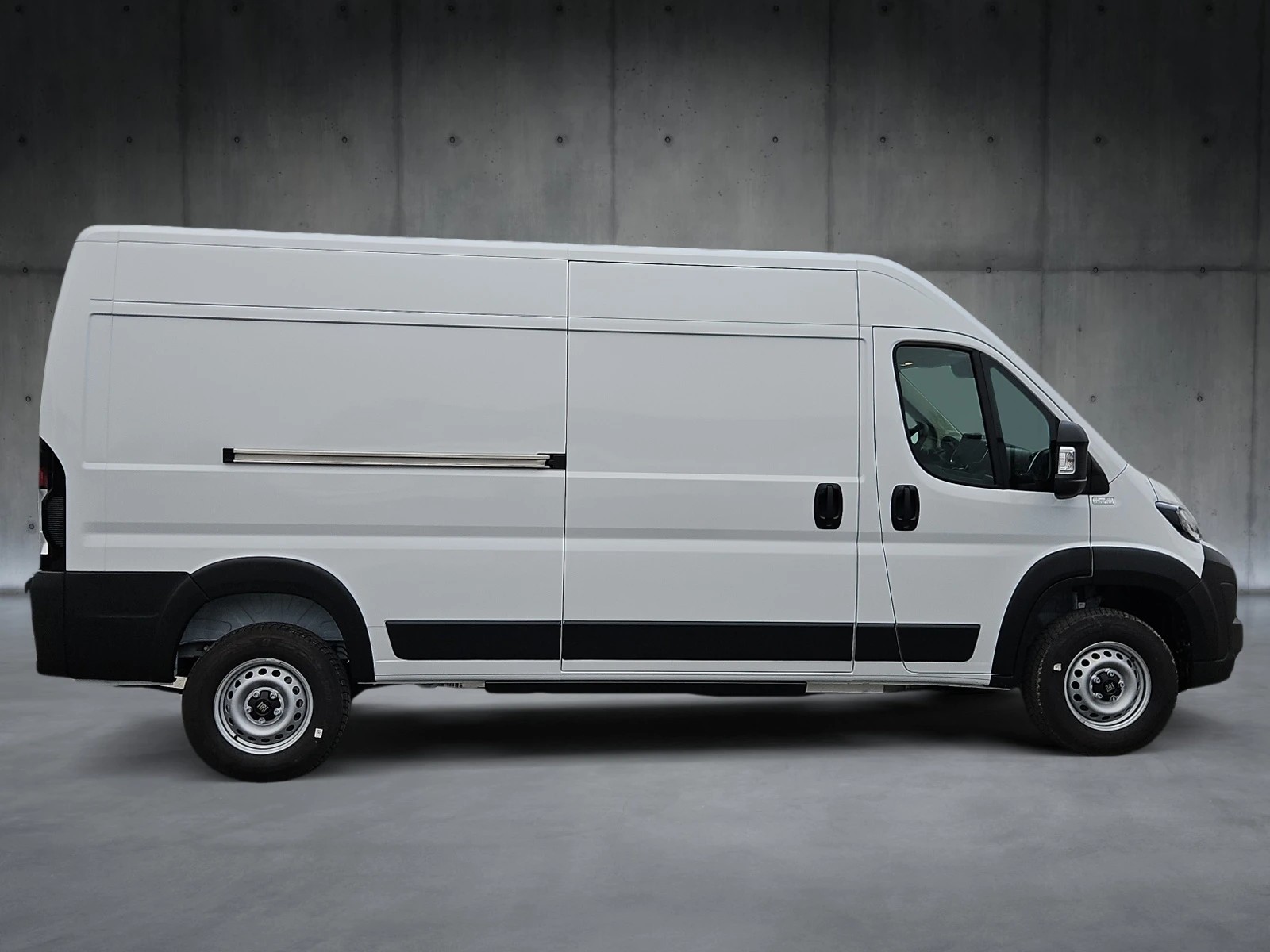 FIAT E-Ducato Maxi 42.5 110kWh L3H2-image-2