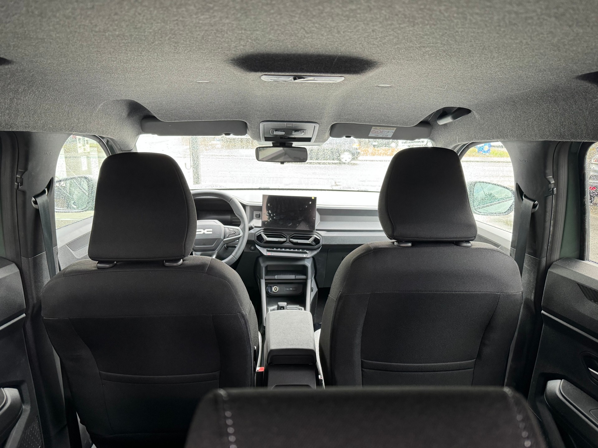 DACIA Duster HEV 155 Journey-image-9