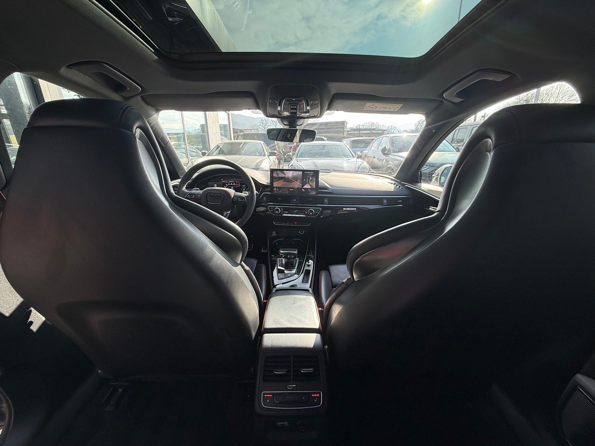 AUDI RS4 - S ABT Avant quattro tiptronic-image-17