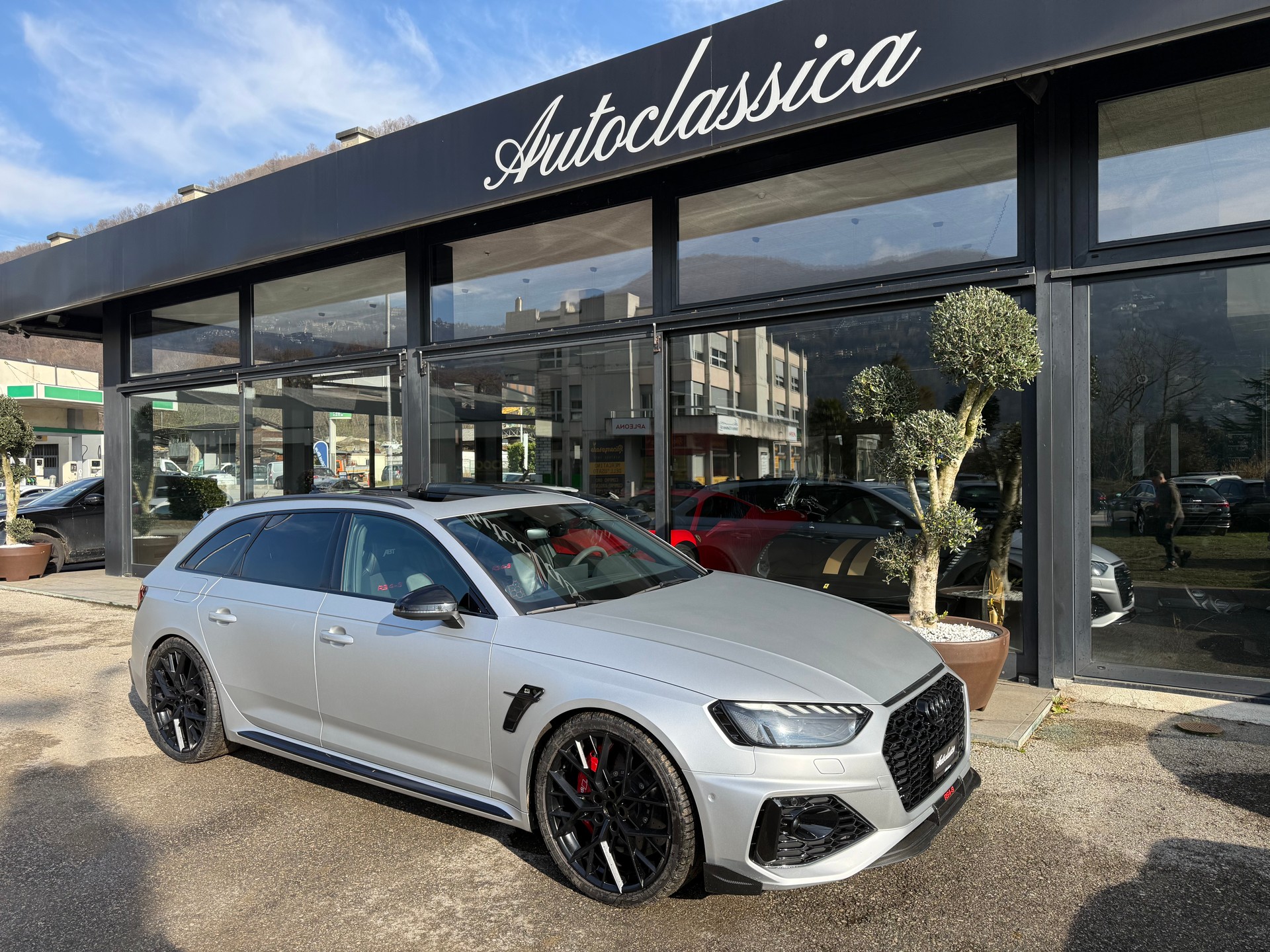 AUDI RS4 - S ABT Avant quattro tiptronic-image-4