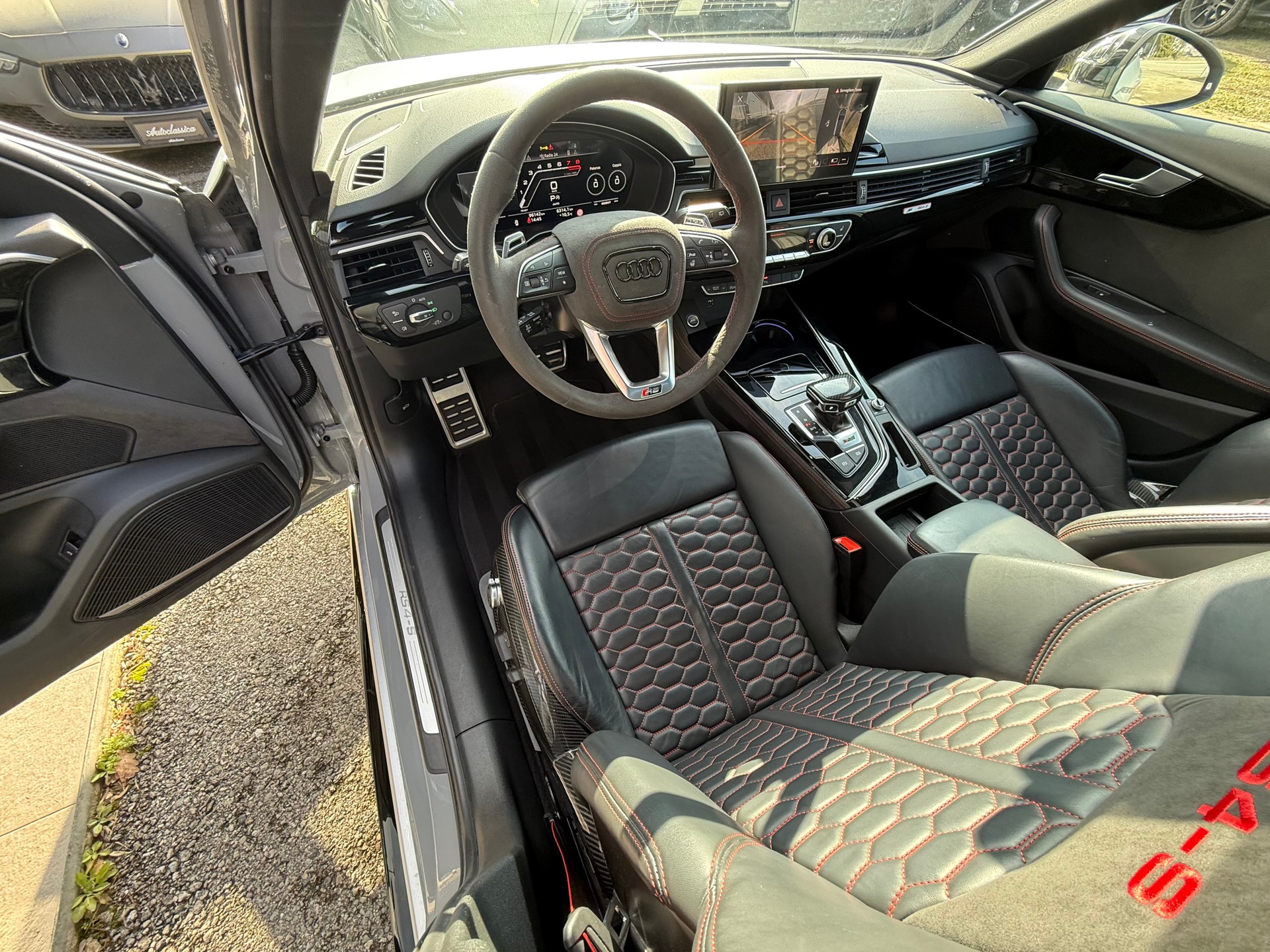 AUDI RS4 - S ABT Avant quattro tiptronic-image-9