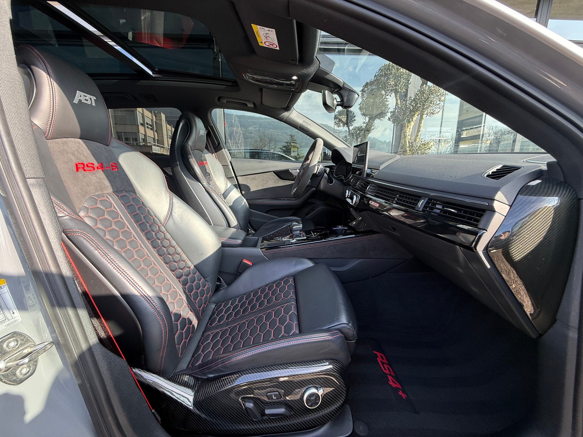 AUDI RS4 - S ABT Avant quattro tiptronic-image-10