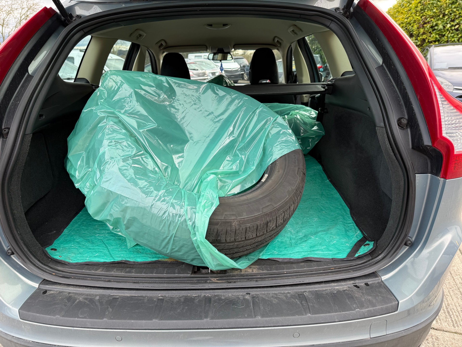 VOLVO XC60 2.4D AWD Kinetic-image-6