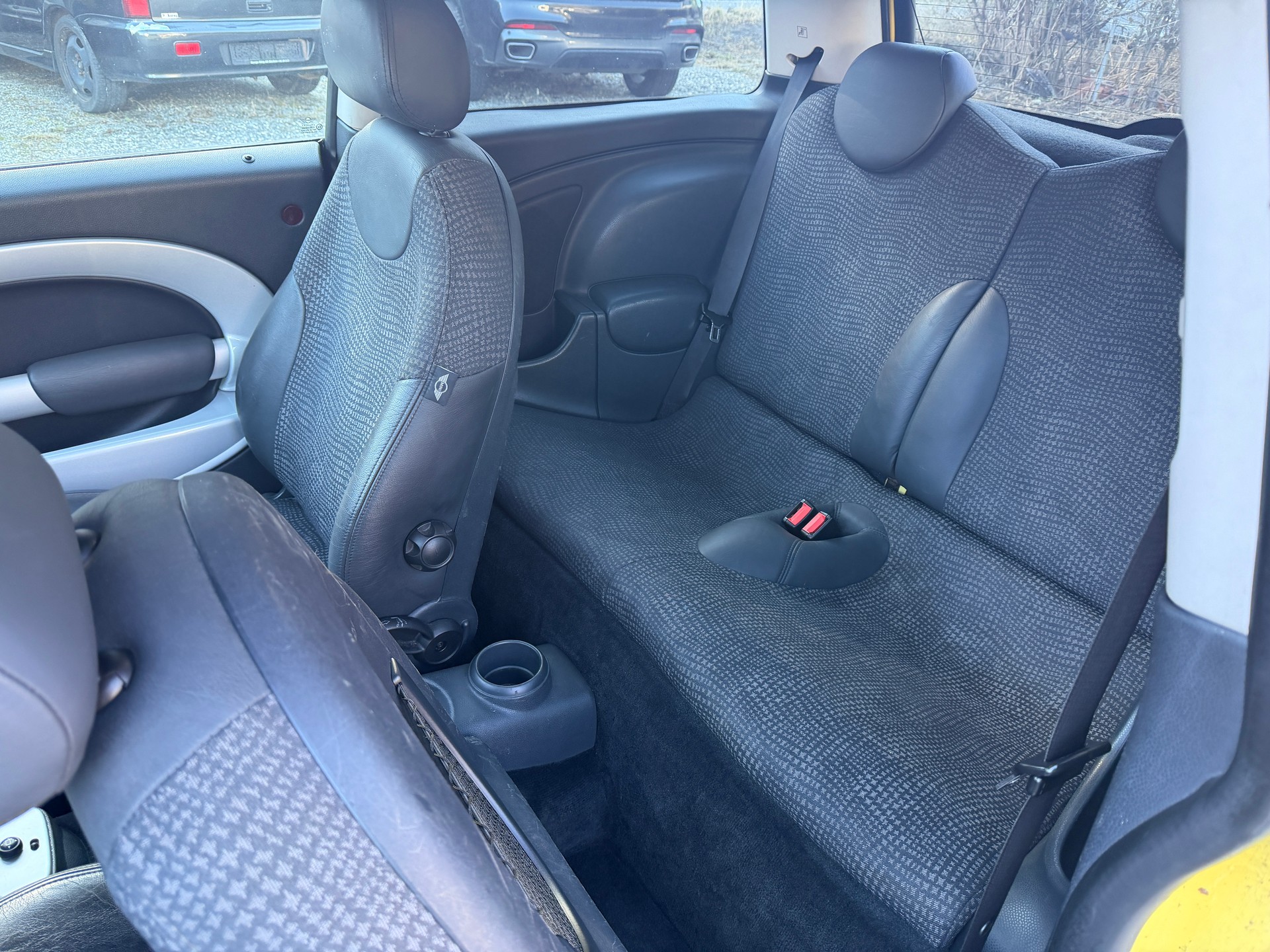 MINI Cooper-image-8
