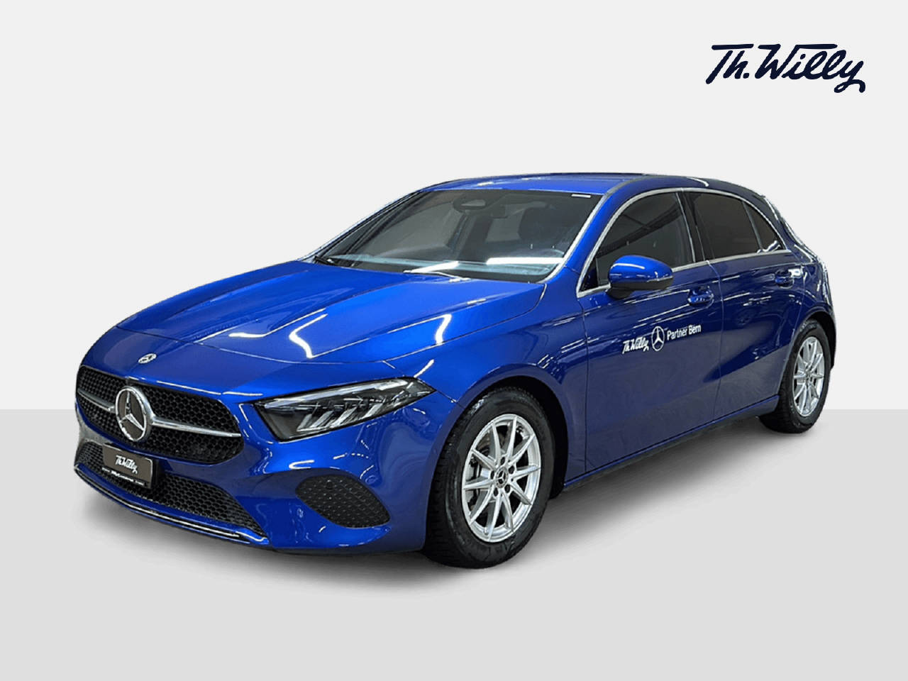 MERCEDES-BENZ A 180 Progressive-image-0