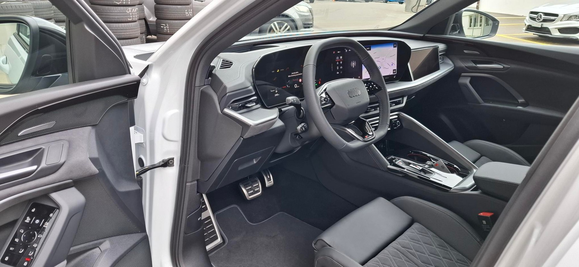 AUDI SQ5 Sportback TFSI quattro S-tronic-image-8