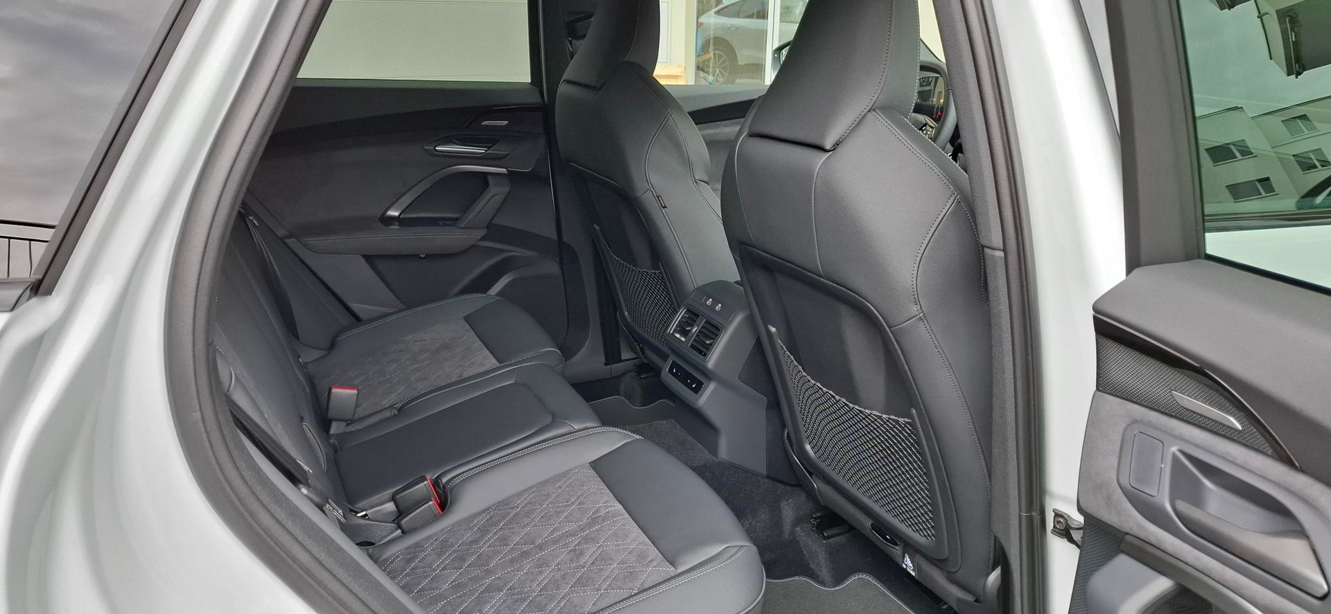 AUDI SQ5 Sportback TFSI quattro S-tronic-image-10