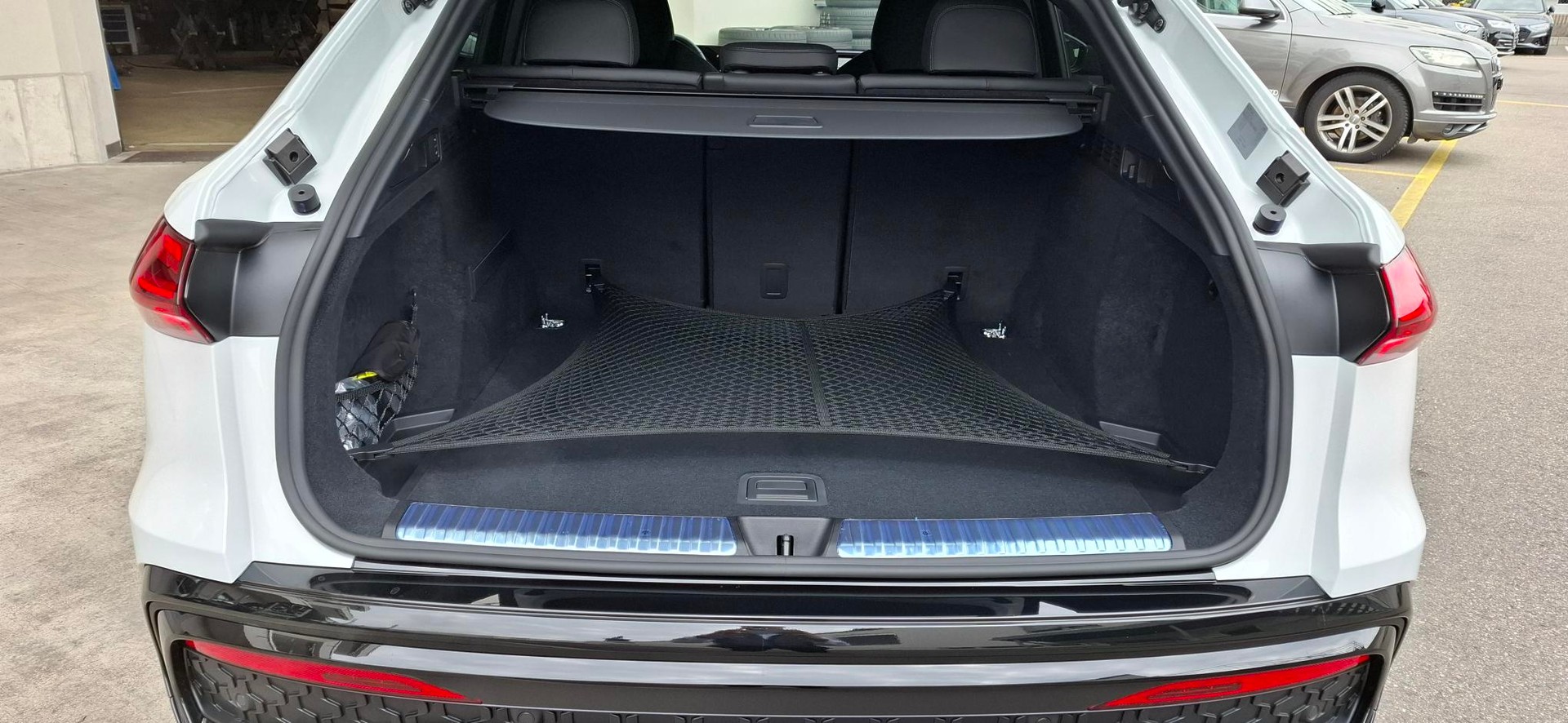 AUDI SQ5 Sportback TFSI quattro S-tronic-image-11