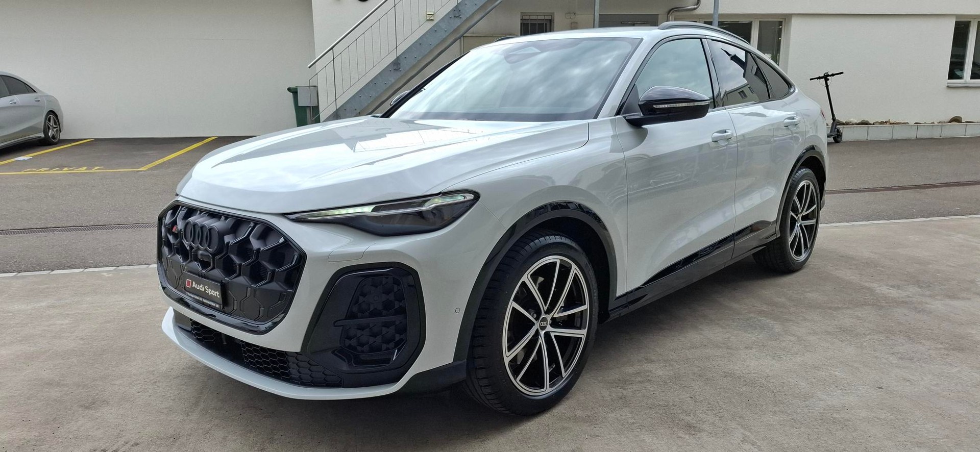AUDI SQ5 Sportback TFSI quattro S-tronic-image-6