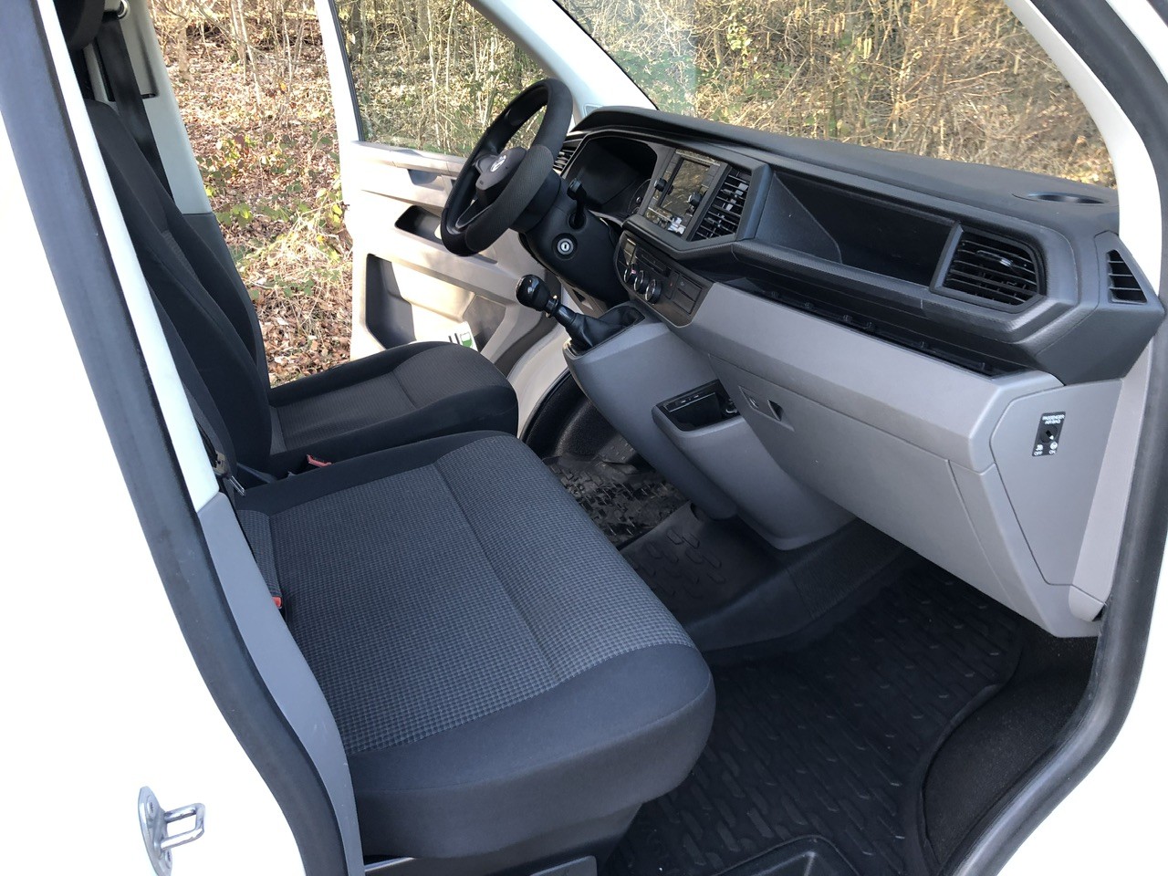 VW T6.1 2.0 TDI-image-10