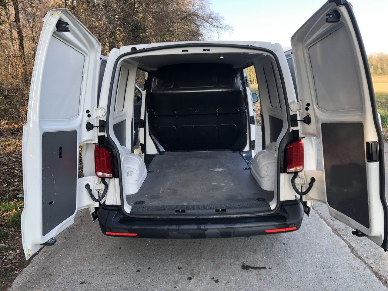 VW T6.1 2.0 TDI-image-6