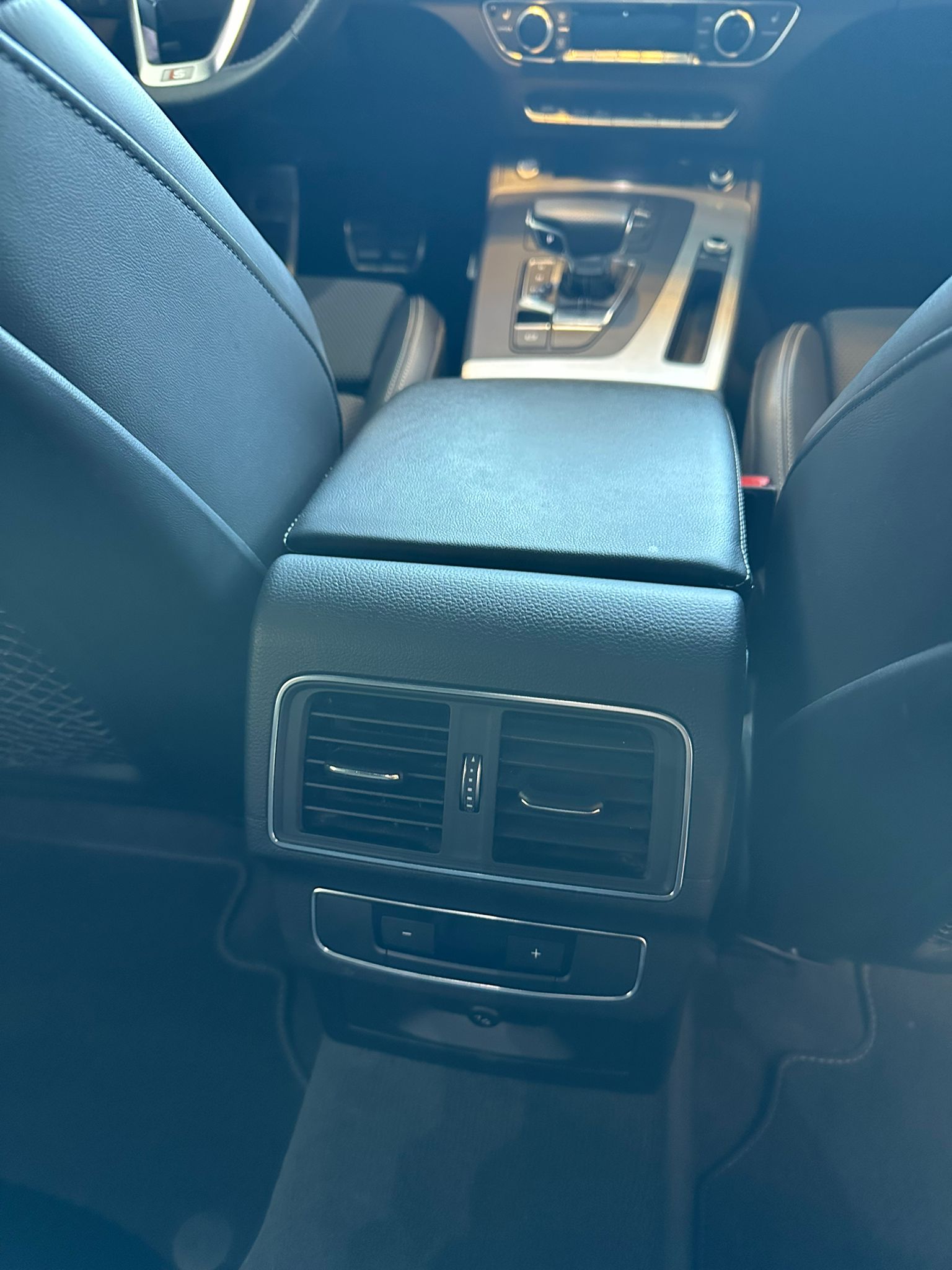 AUDI Q5 2.0 TFSI sport quattro S-tronic-image-13