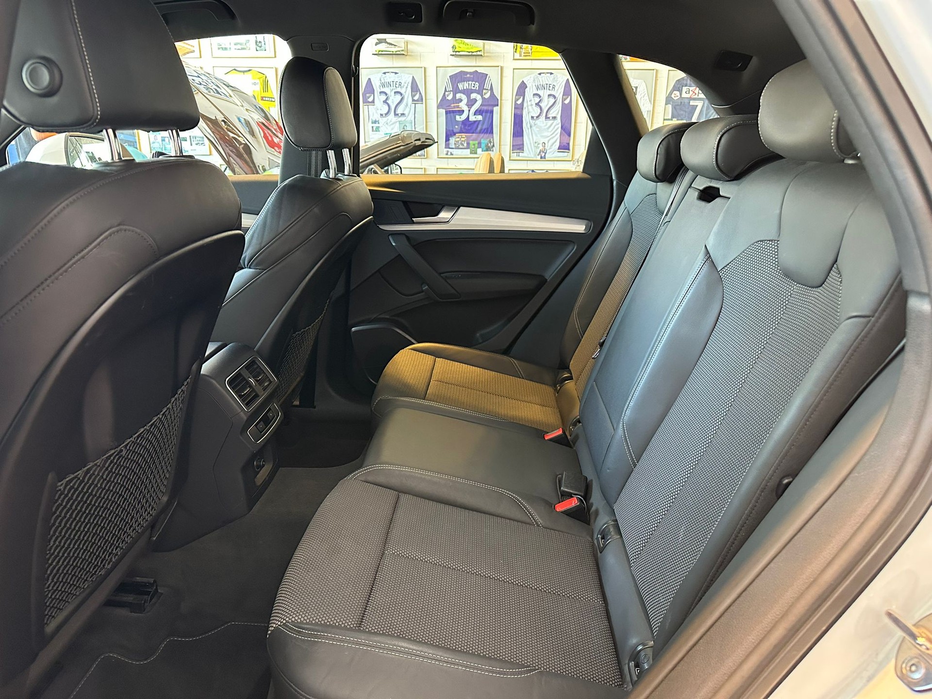 AUDI Q5 2.0 TFSI sport quattro S-tronic-image-8
