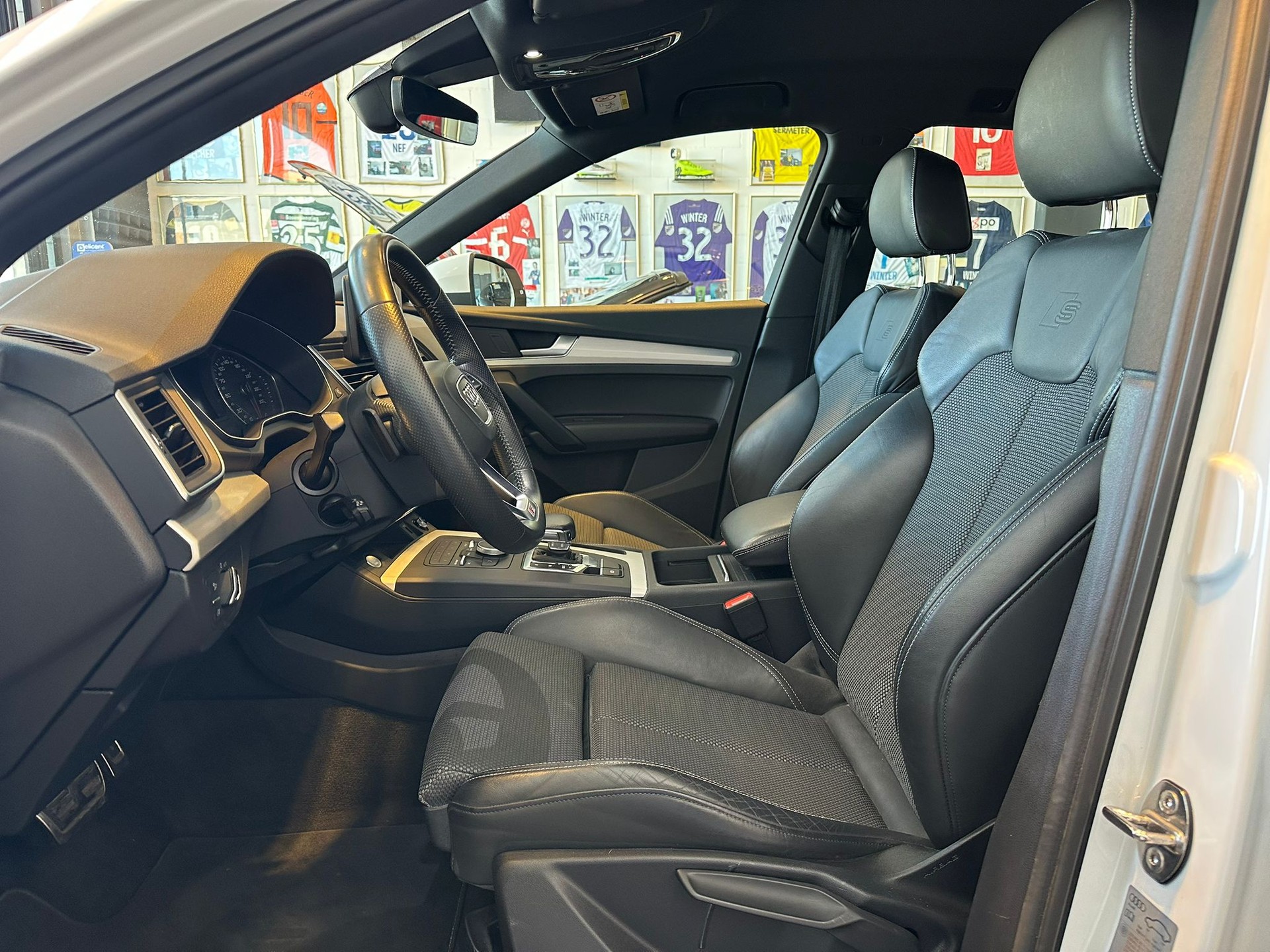 AUDI Q5 2.0 TFSI sport quattro S-tronic-image-5
