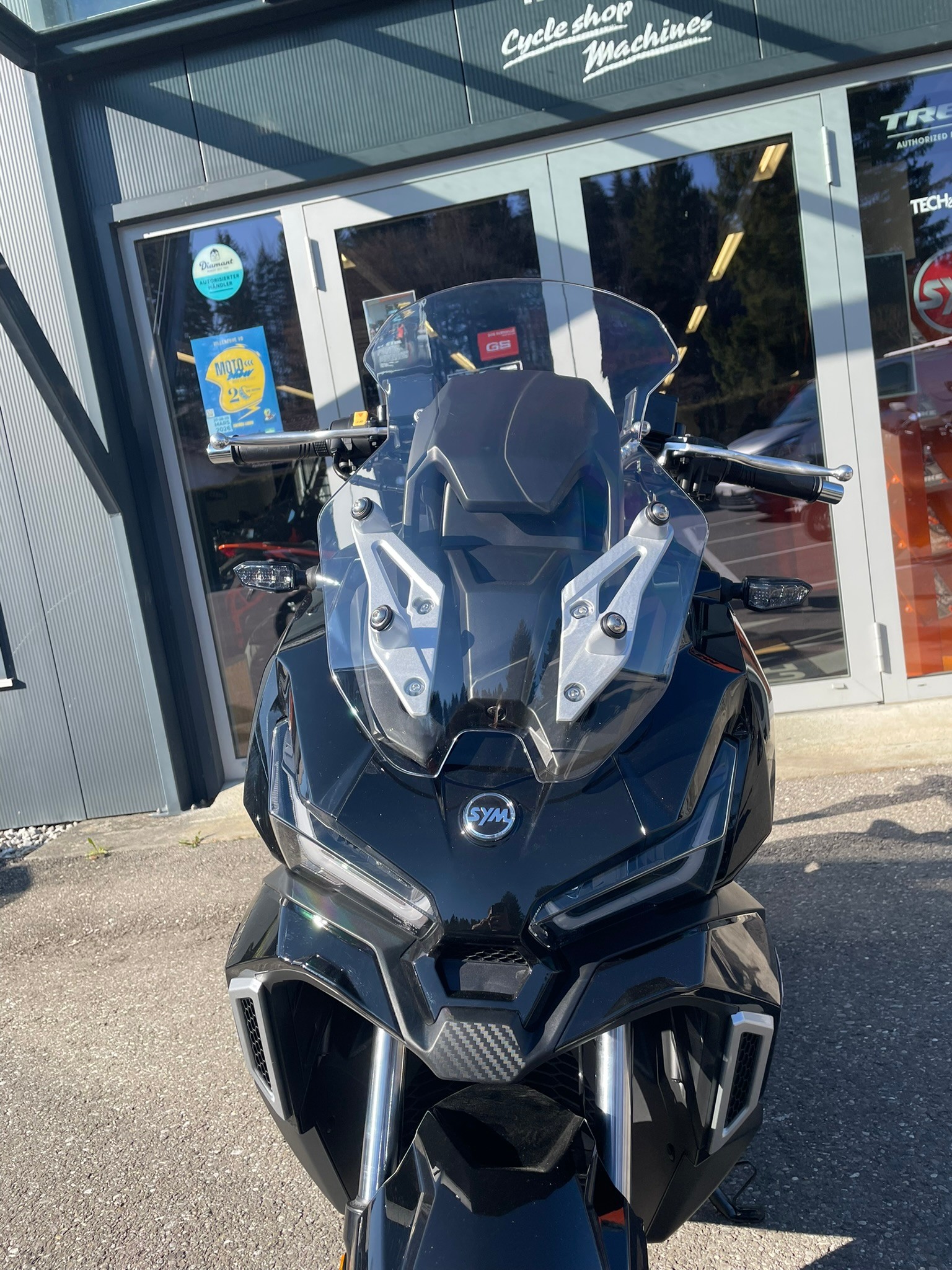 SYM ADX 125-showroom-element-3