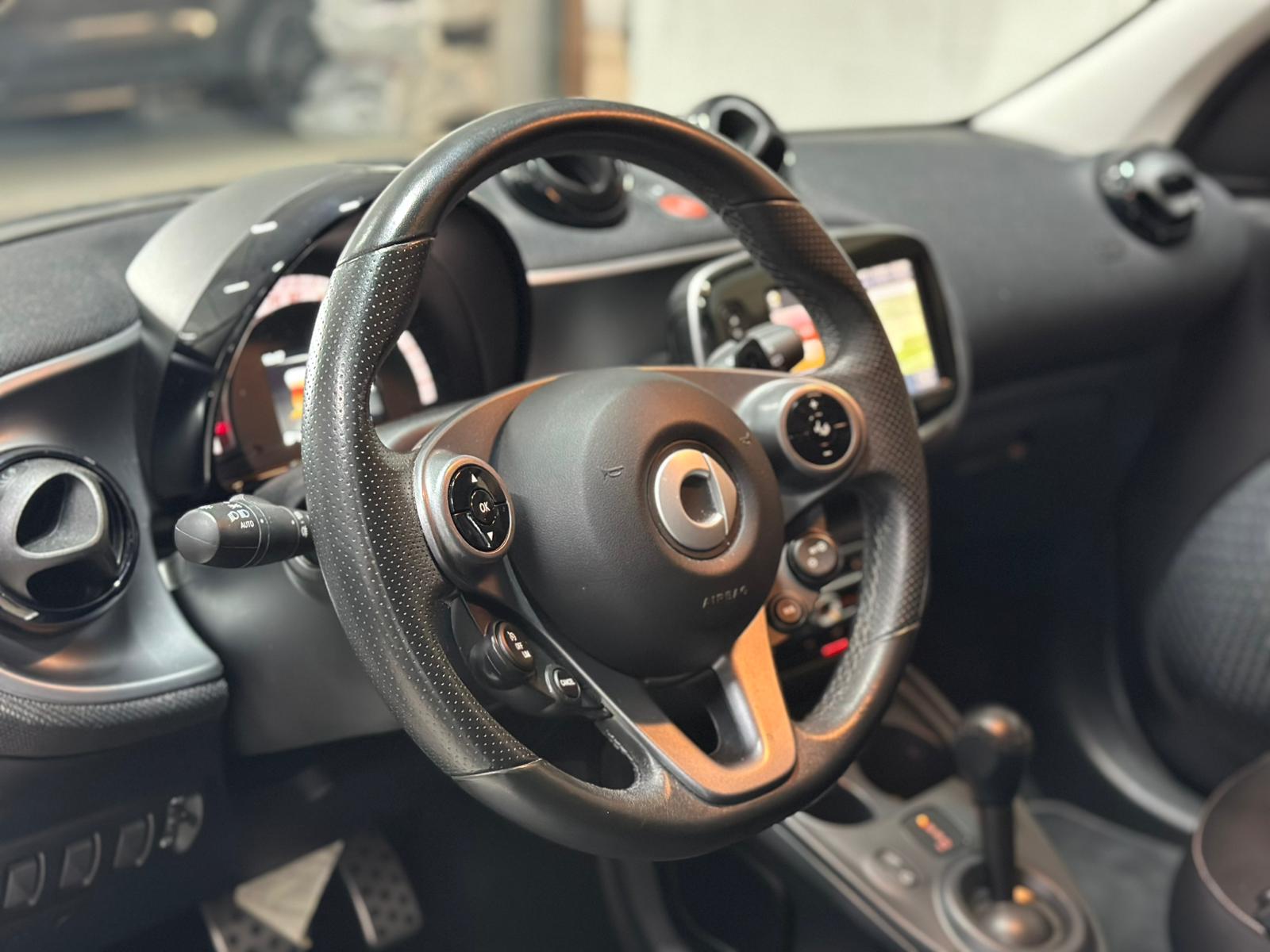 SMART forfour passion twinmatic-image-6