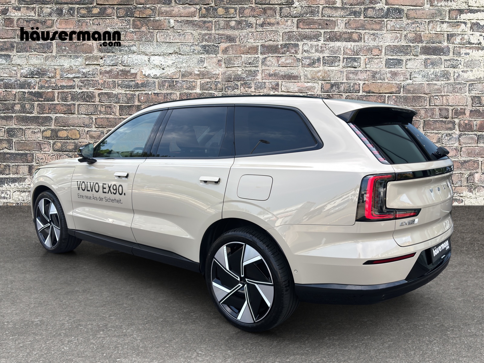 VOLVO EX90 Twin Performance Ultra AWD-image-2