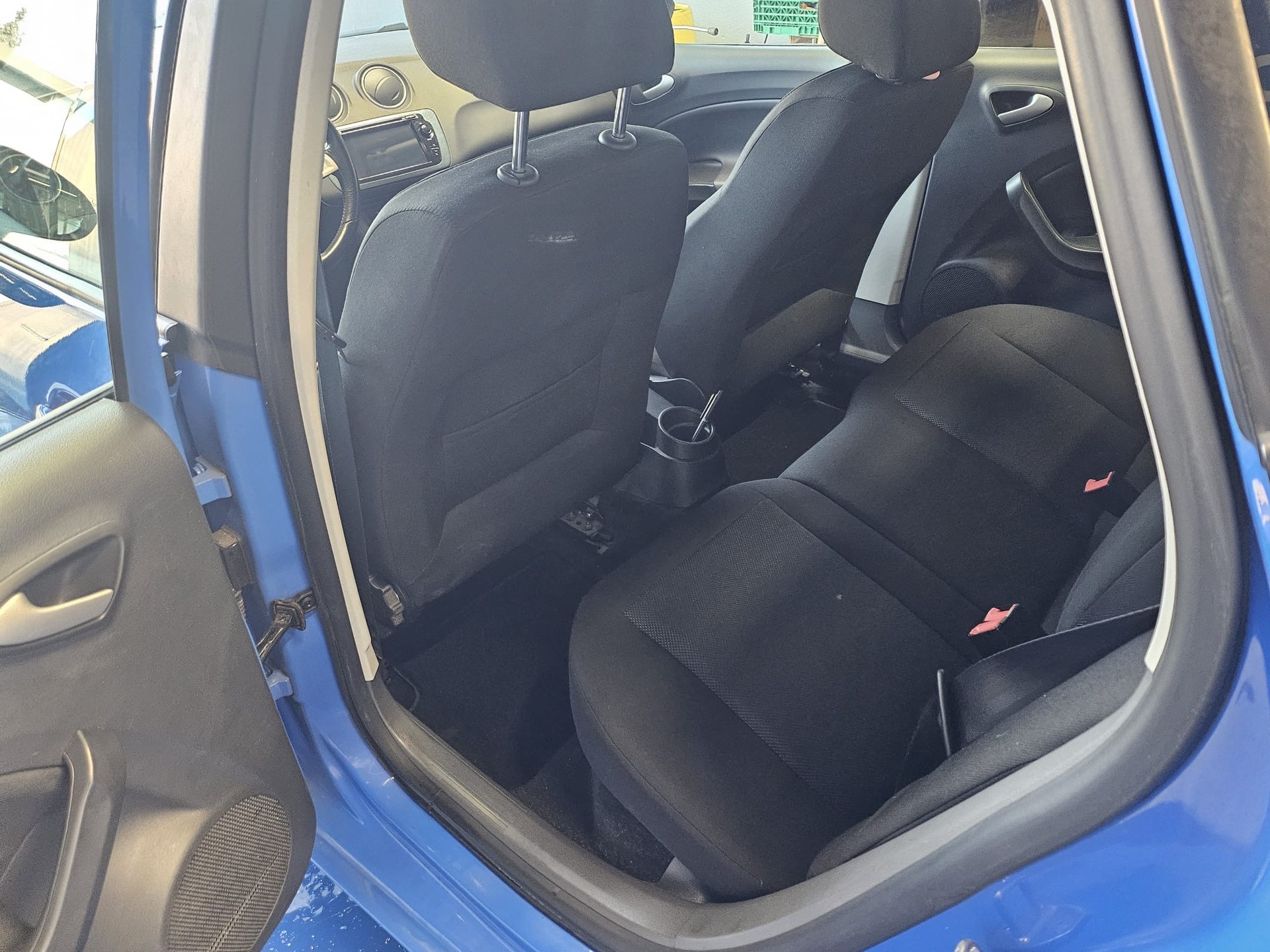 SEAT Ibiza 1.6 Sport-image-6