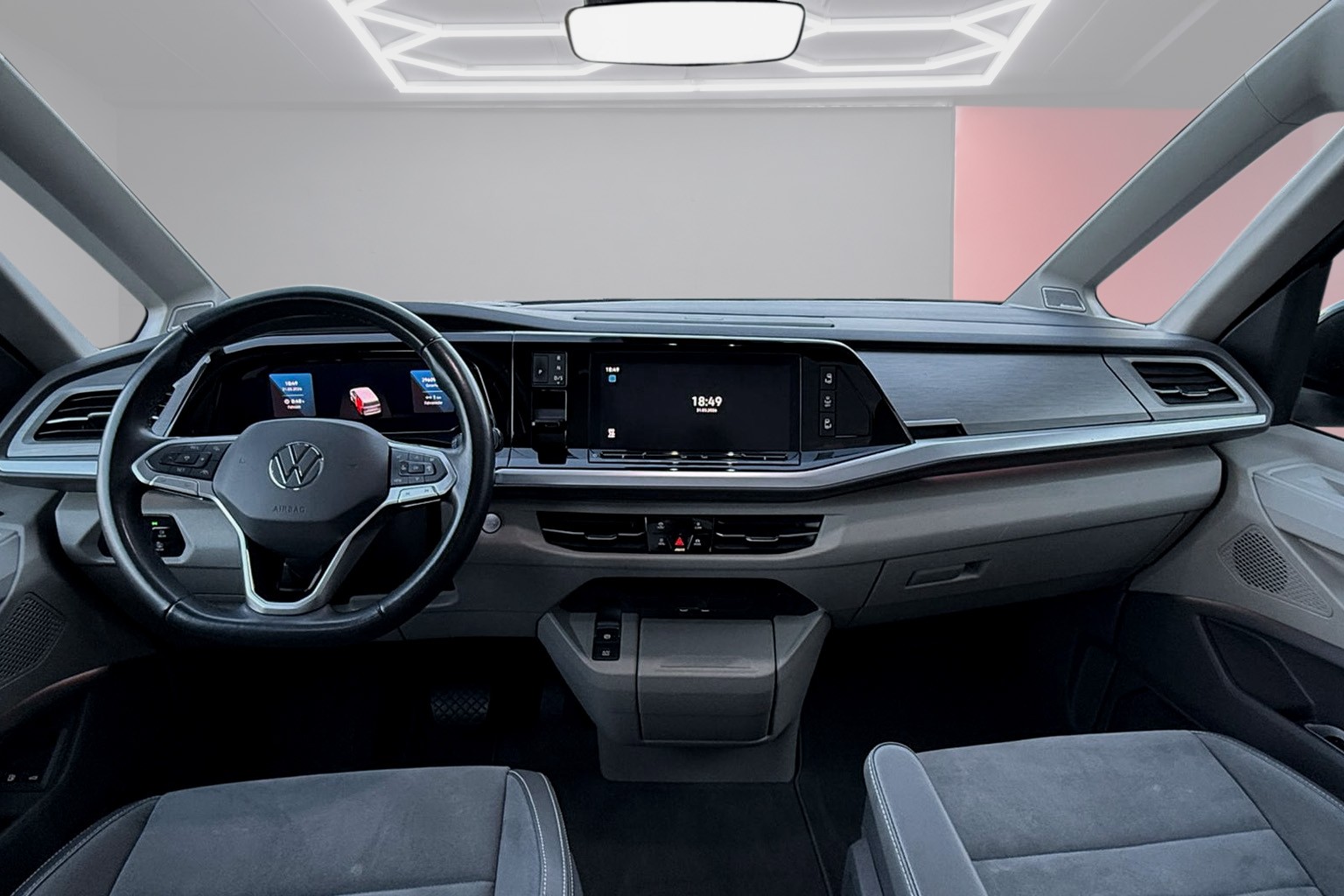 VW Multivan 1.4 eHybrid Life Edition DSG Lang-image-8