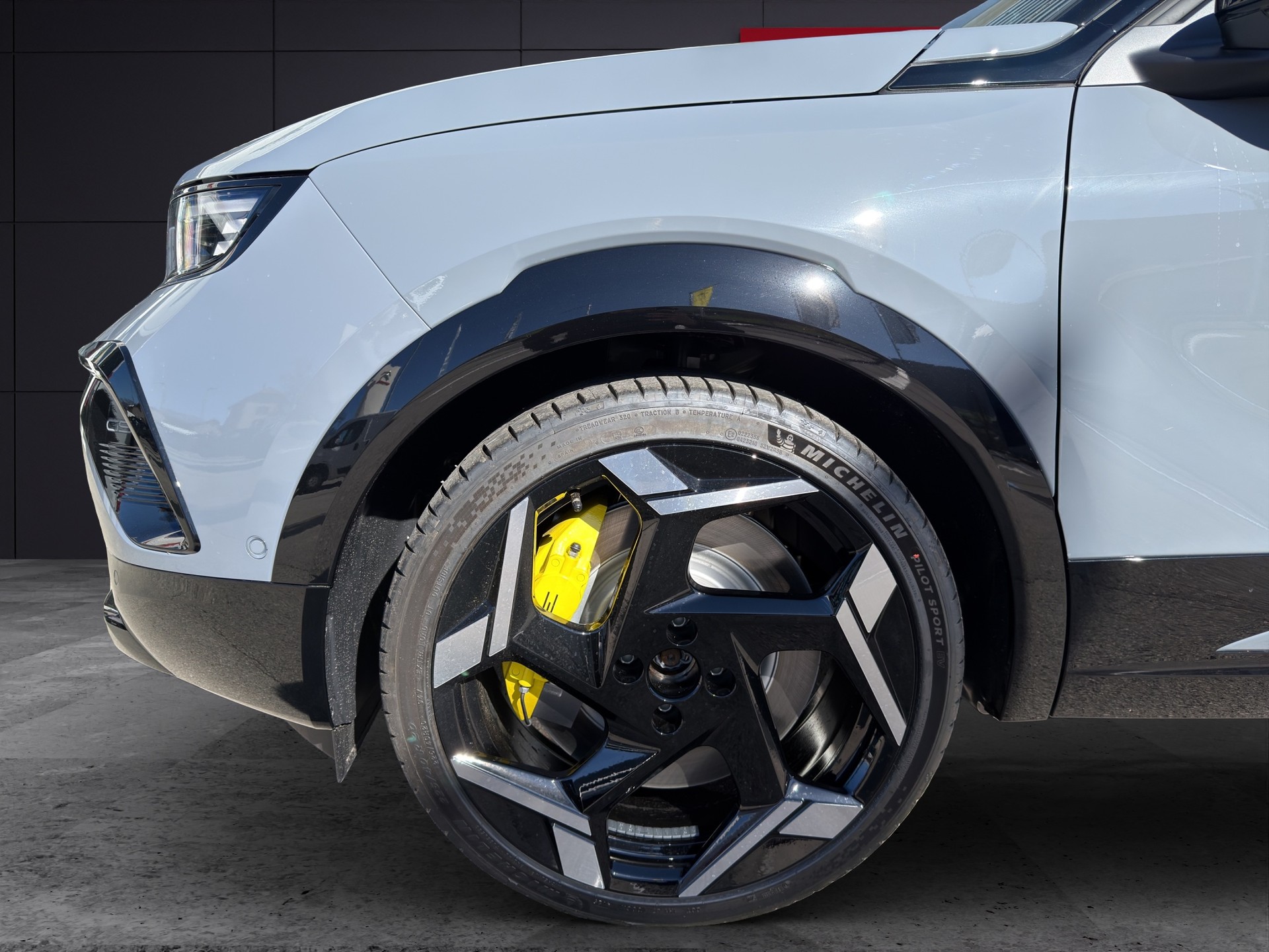 OPEL Mokka 54 kWh GSE-image-4
