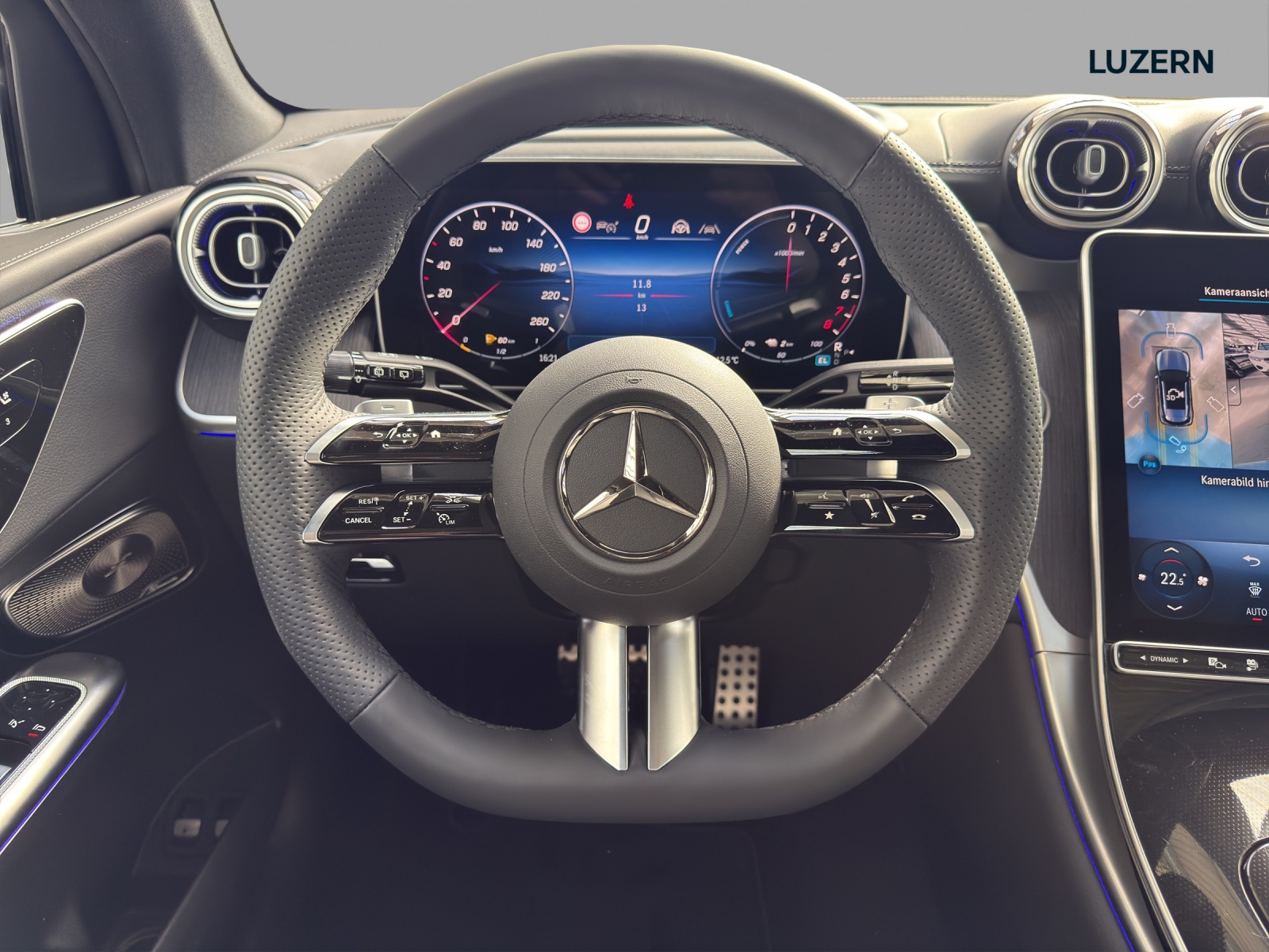 MERCEDES-BENZ GLC 400 e 4Matic EQ Star 9G-Tronic-image-9