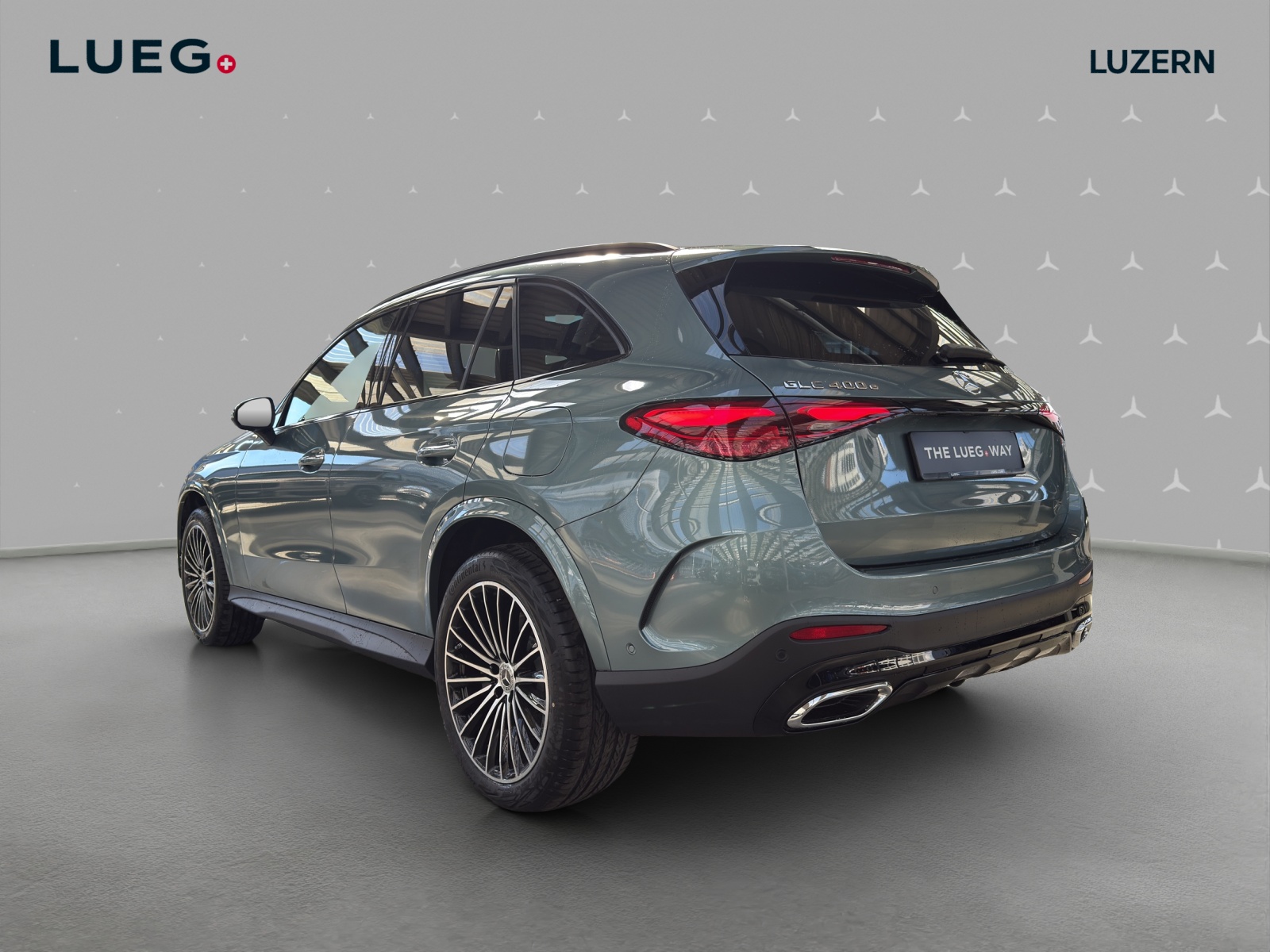 MERCEDES-BENZ GLC 400 e 4Matic EQ Star 9G-Tronic-image-2