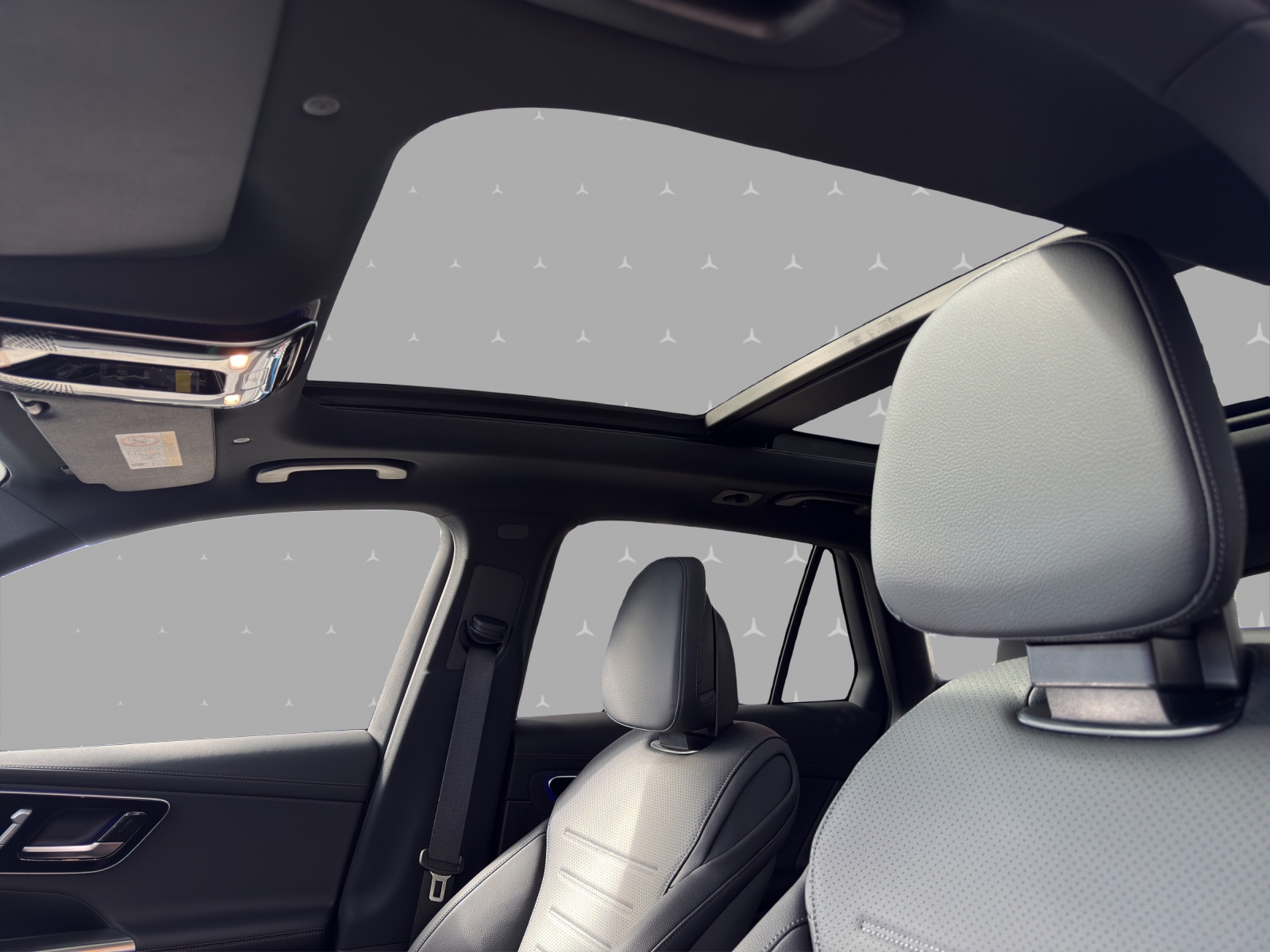 MERCEDES-BENZ GLC 400 e 4Matic EQ Star 9G-Tronic-image-8