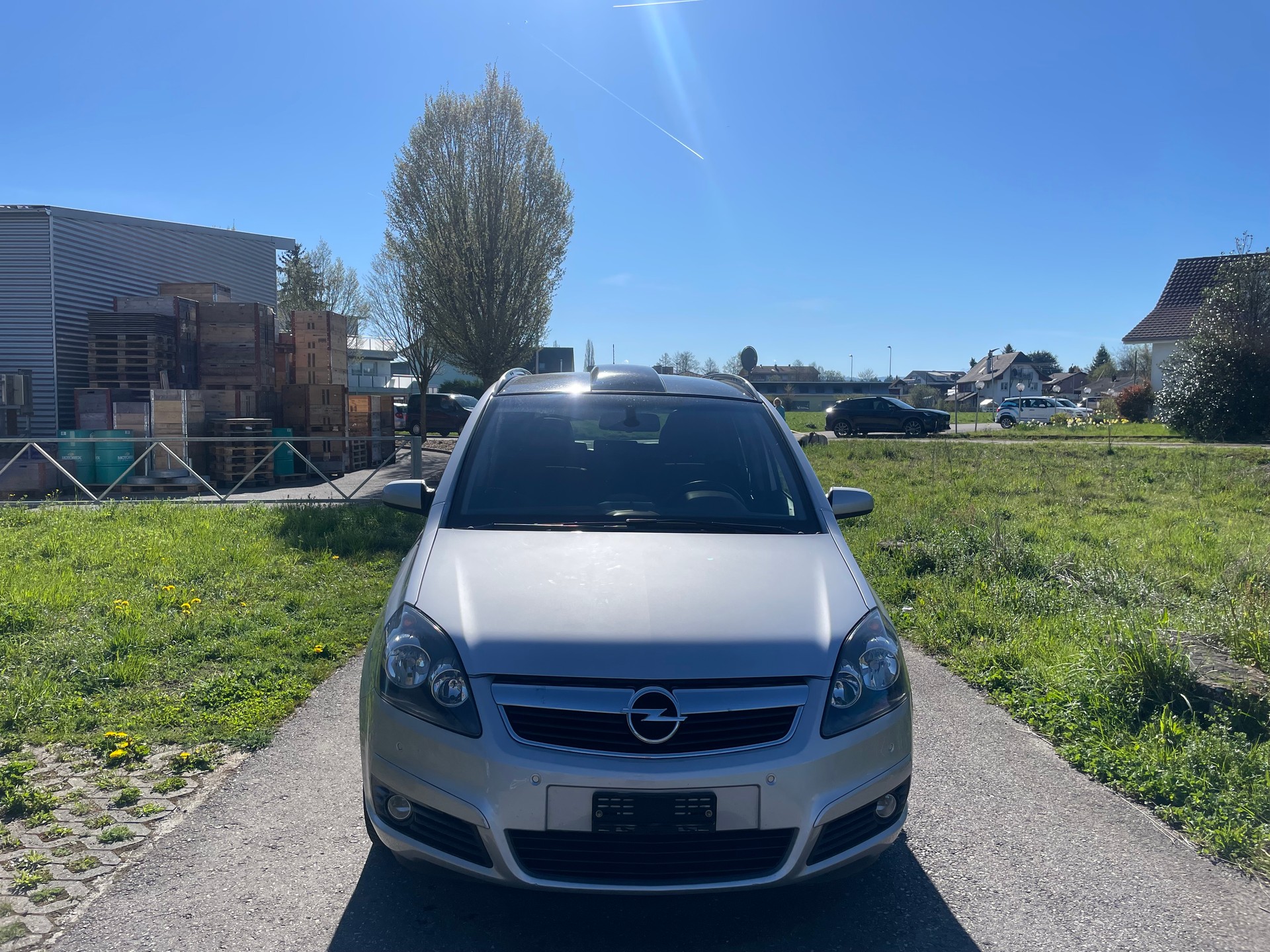 OPEL Zafira 2.2i 16V Essentia-image-2