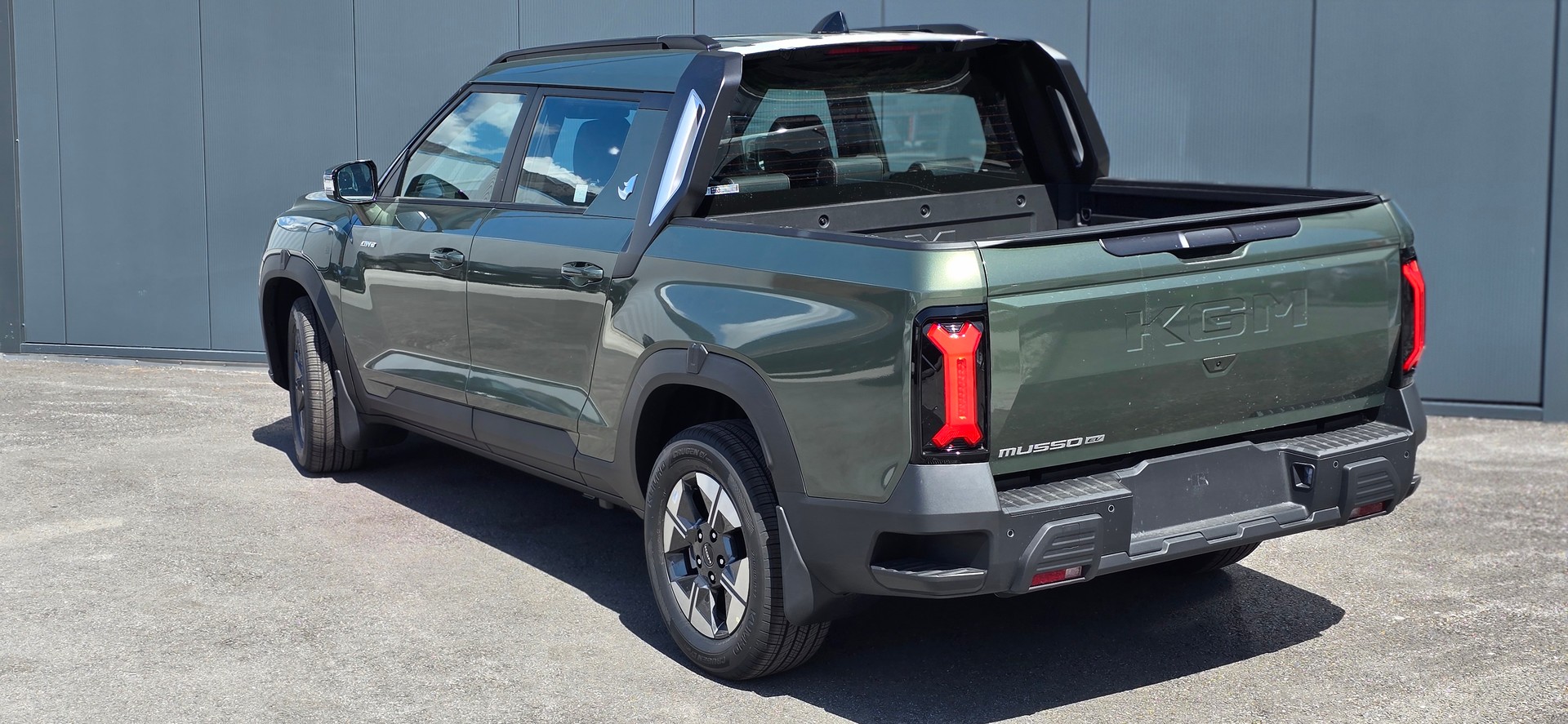 KGM-SsangYong Musso 80,6 kWh Platinum-image-1