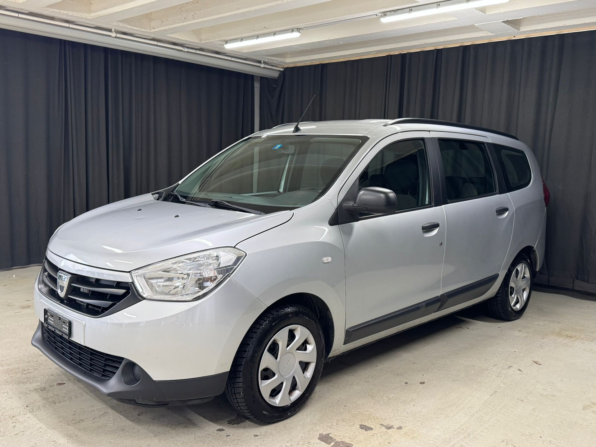 DACIA Lodgy 1.6 16V 5PL-image-0
