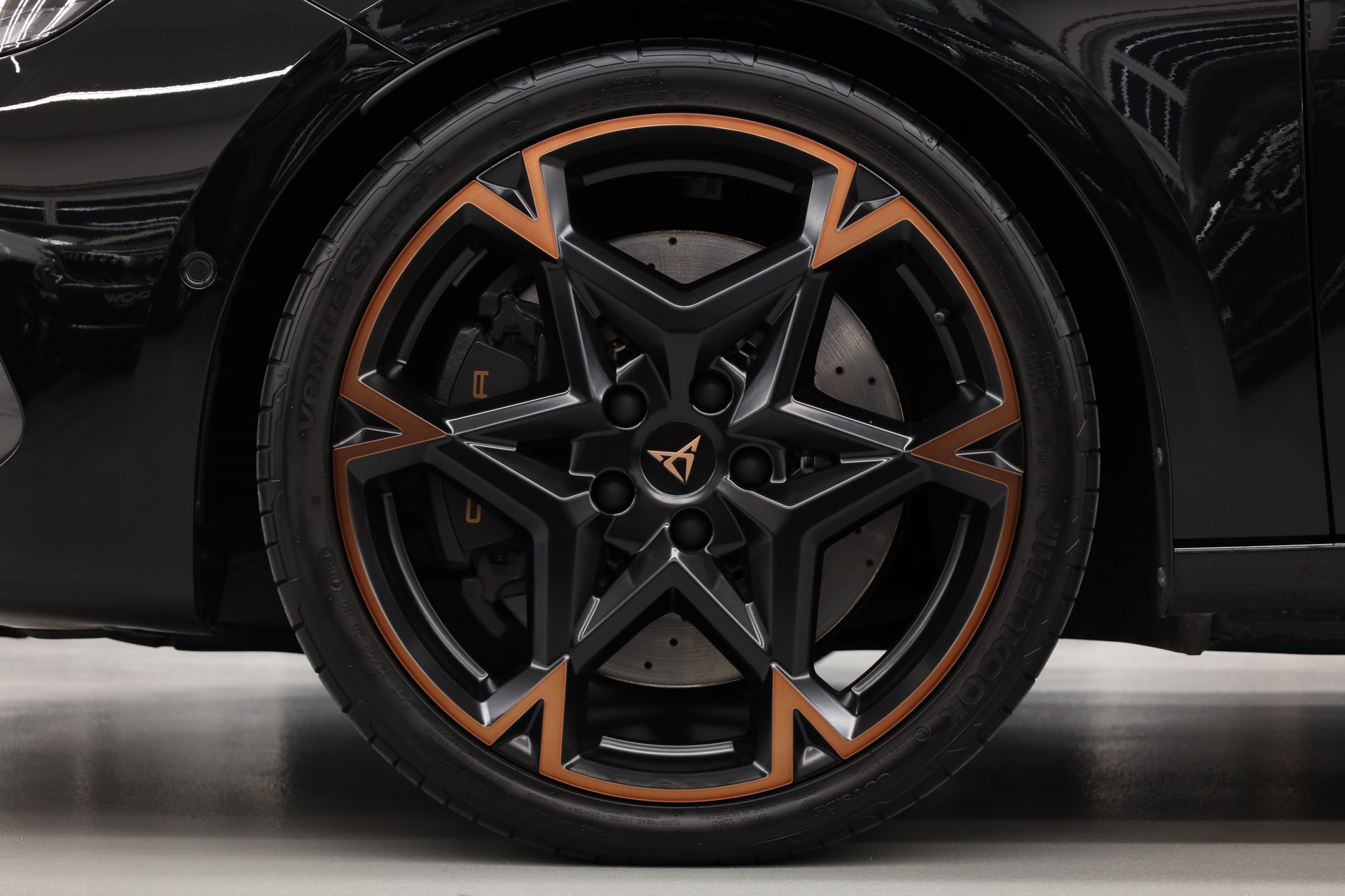 CUPRA Leon 2.0 TSI 300 VZ DSG-image-9