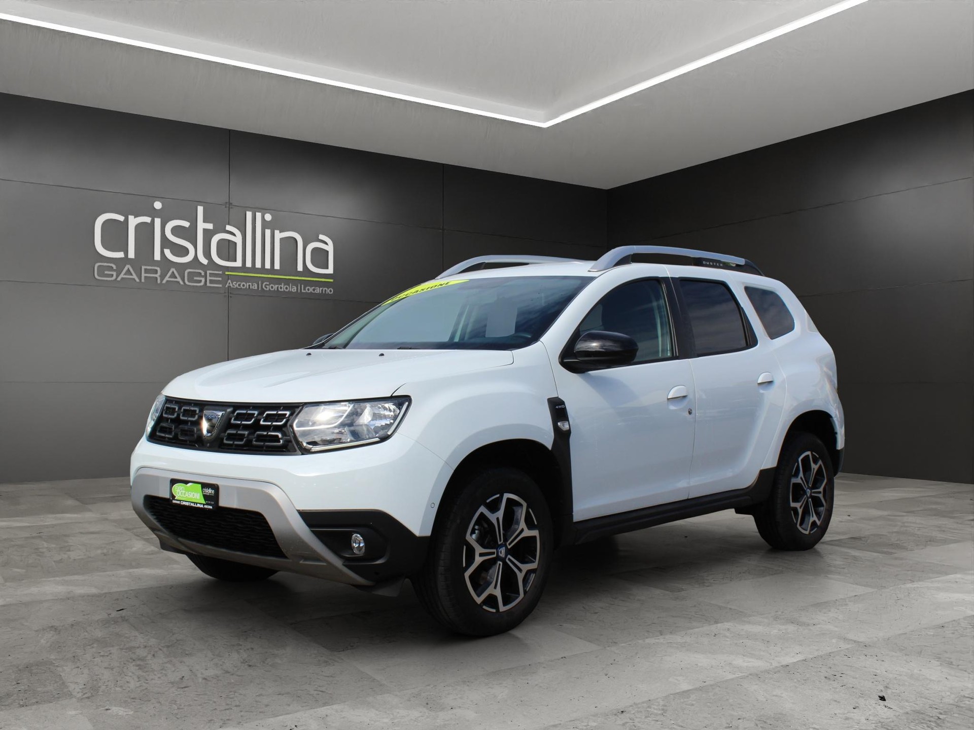 DACIA Duster 1.3 TCe Celebration 4WD-image-0