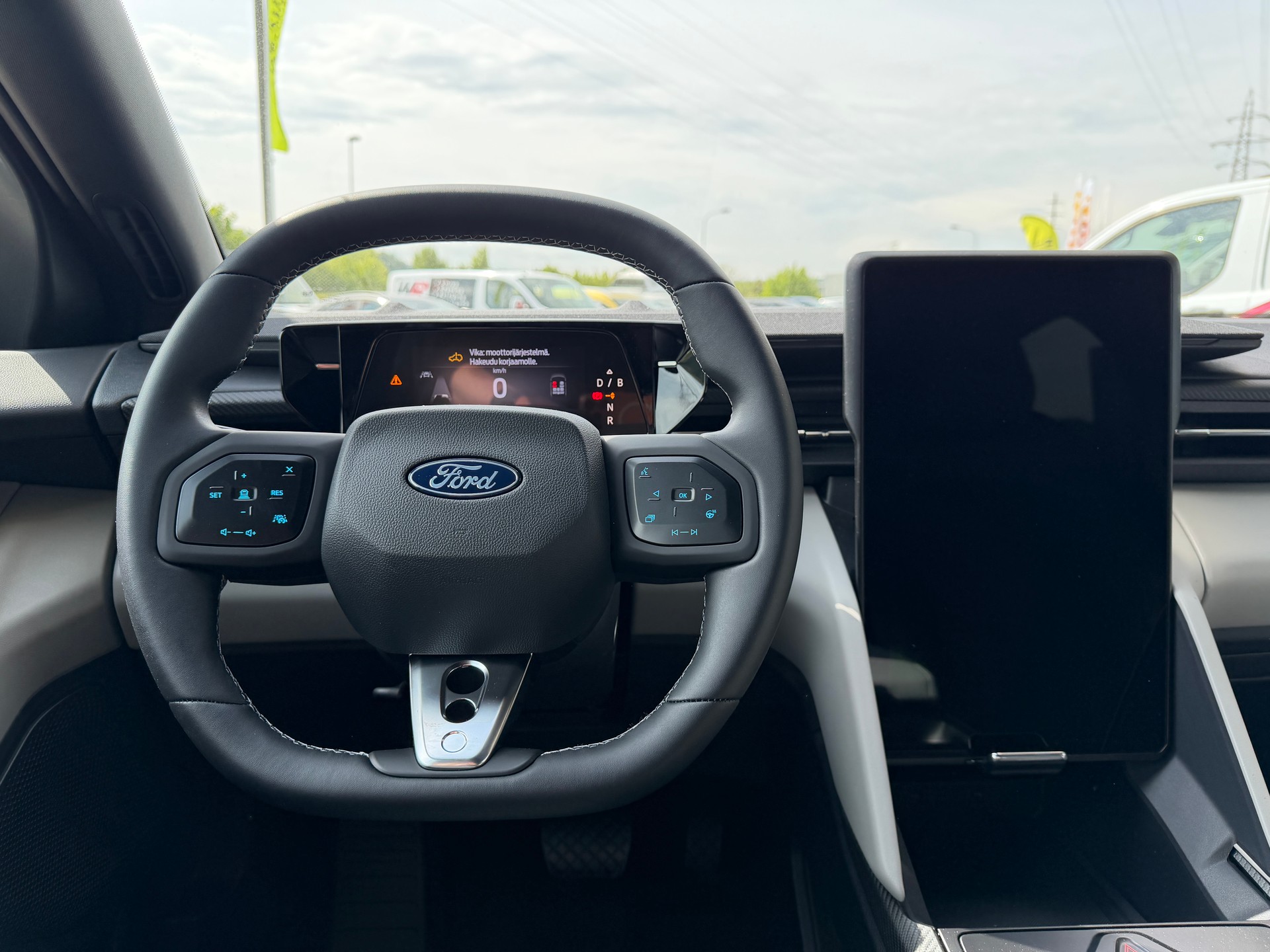 FORD Capri Elektro 79kWh Extended Range Premium RWD-image-7