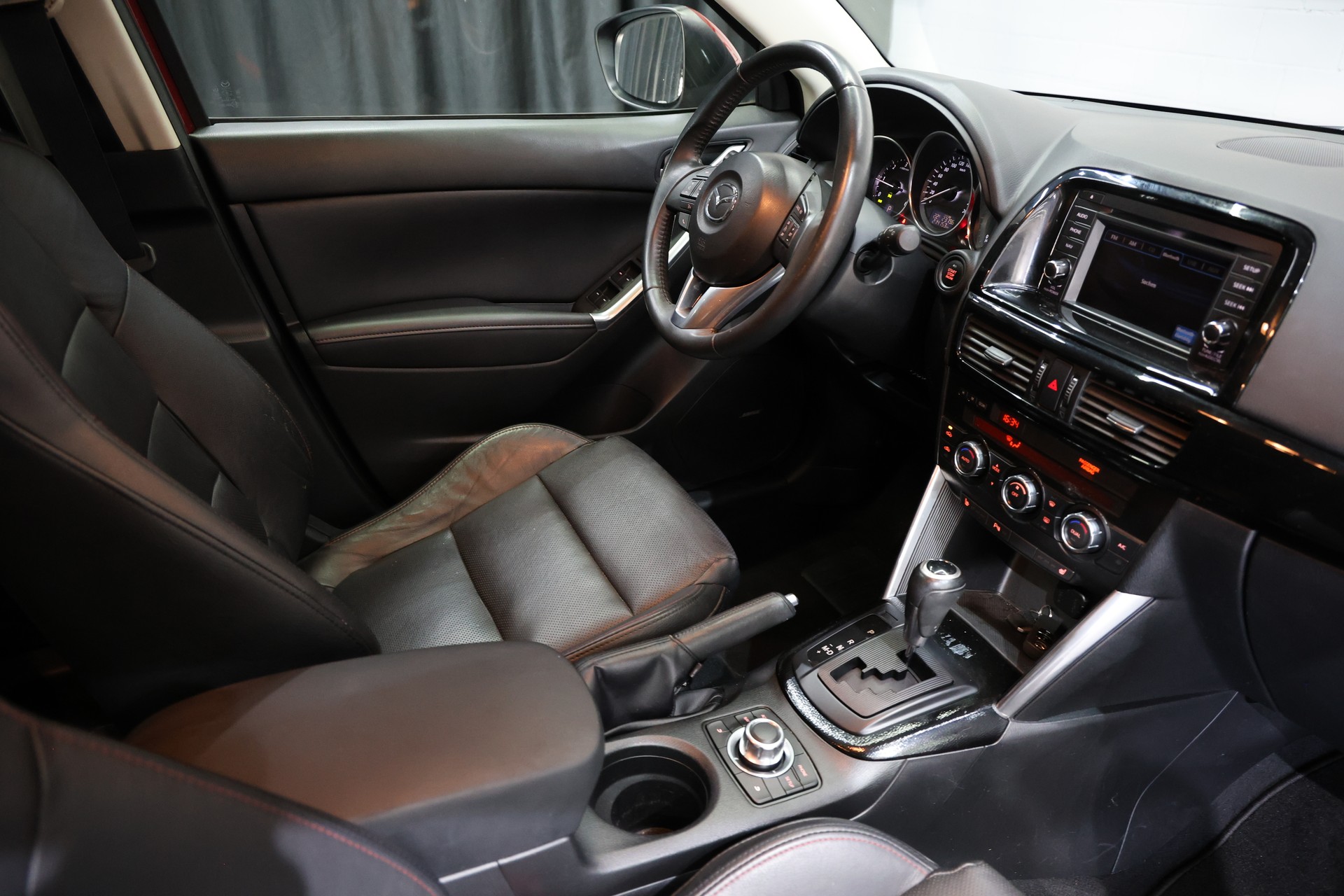 MAZDA CX-5 2.2 D HP Revolution AWD Automatic-image-4