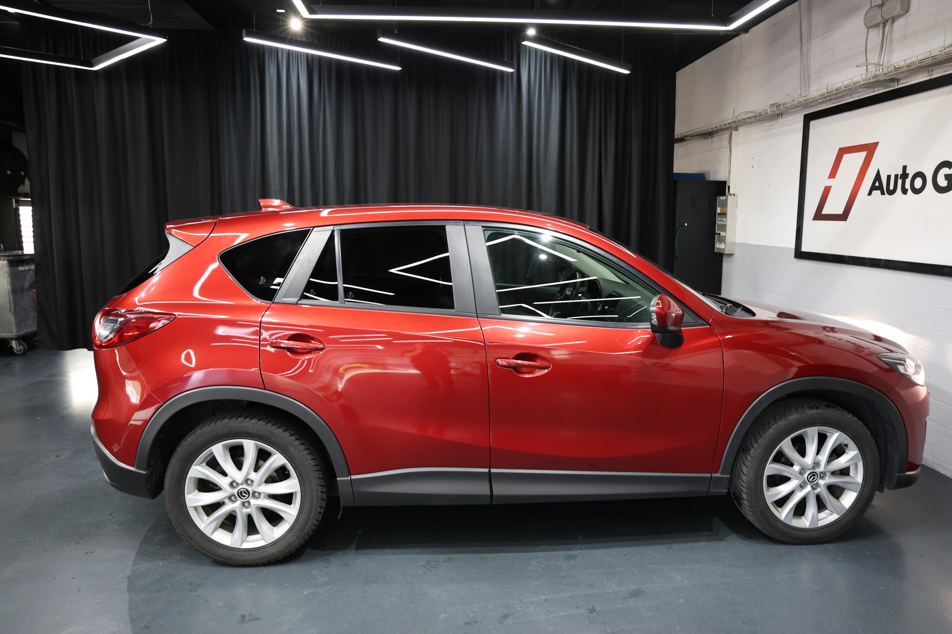 MAZDA CX-5 2.2 D HP Revolution AWD Automatic-image-5