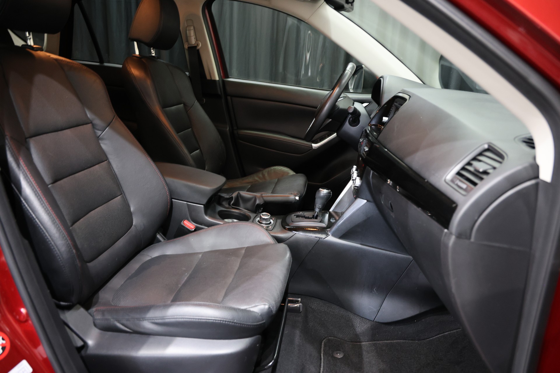 MAZDA CX-5 2.2 D HP Revolution AWD Automatic-image-3