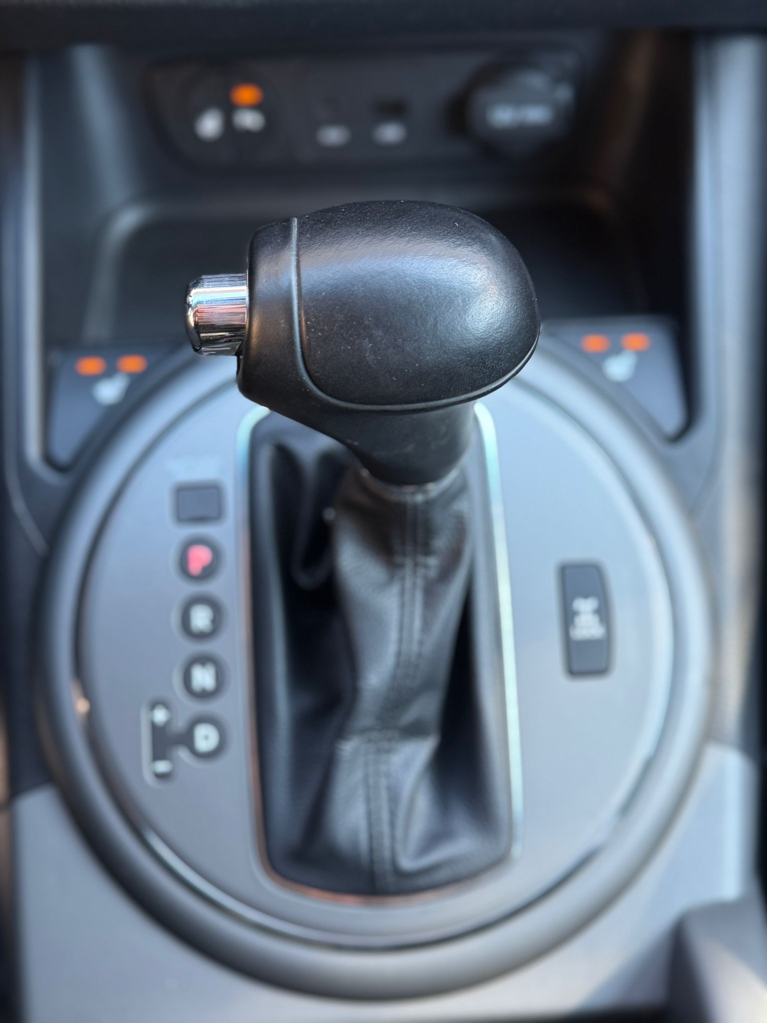 KIA Sportage 2.0 CRDi Style-image-14