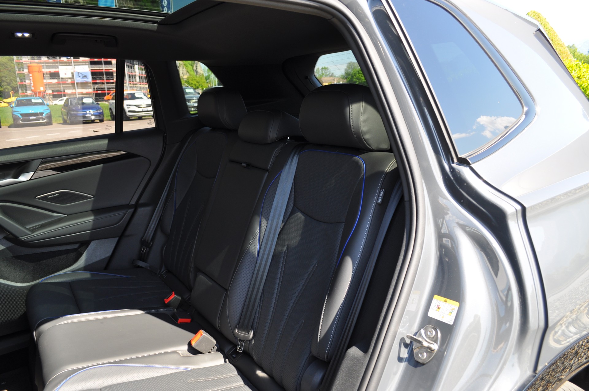 VW Tiguan 1.5 TSI evo2 eHybrid R-Line DSG-image-8