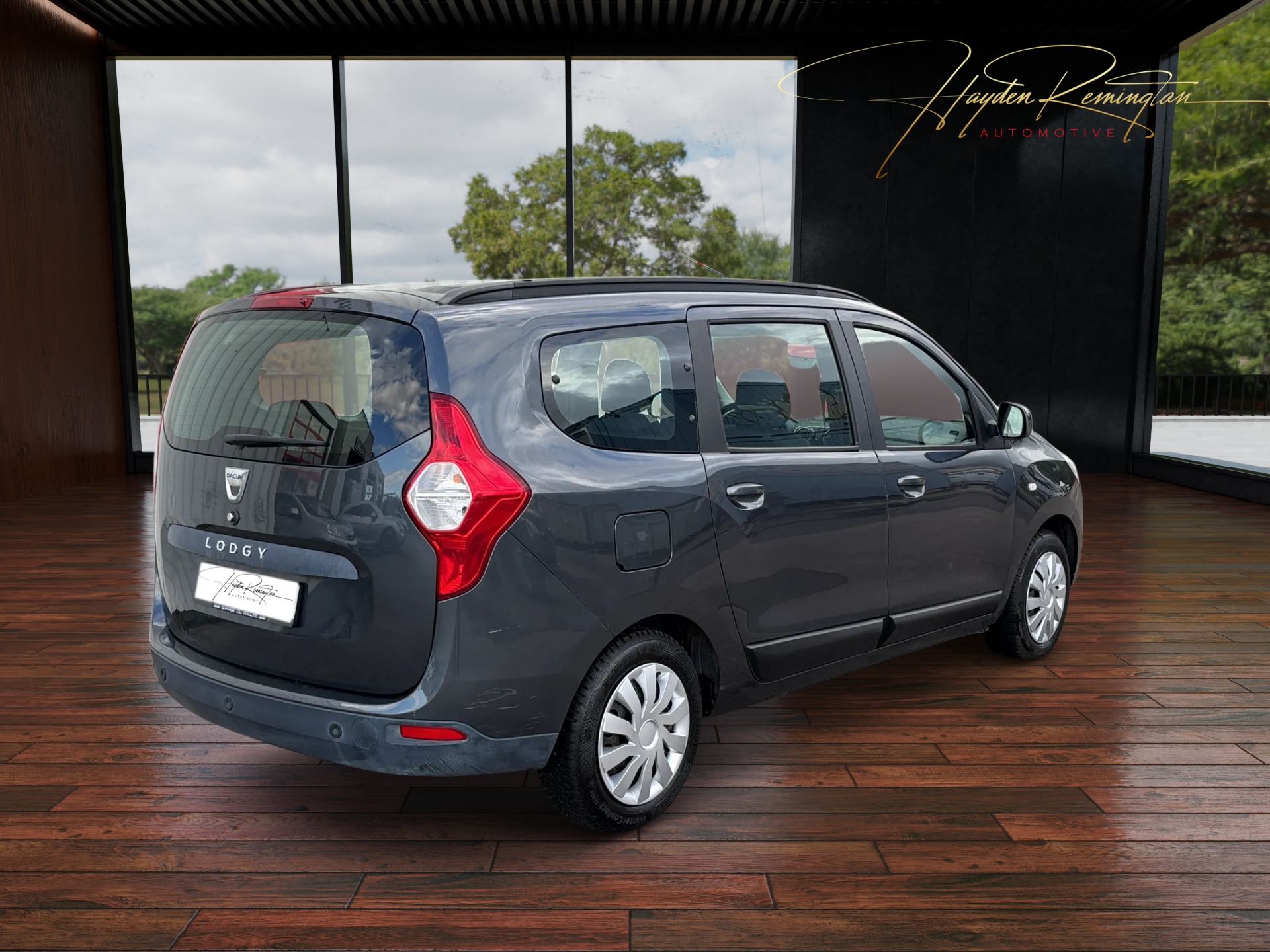 DACIA Lodgy 1.2 Turbo Ambiance 7PL-image-2