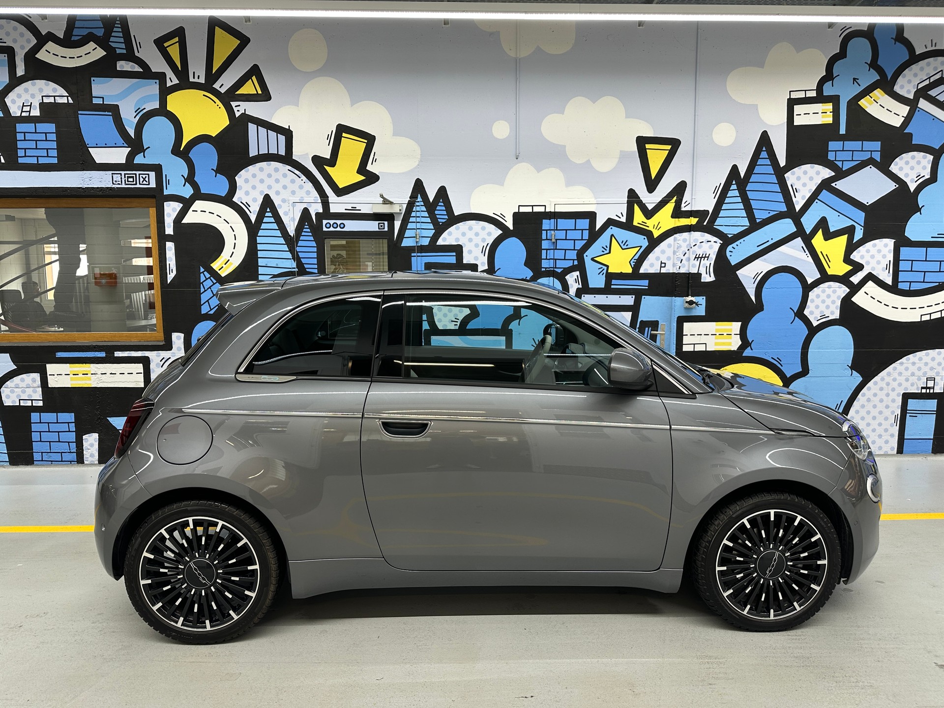 FIAT 500 electric 87 kW La Prima-image-2