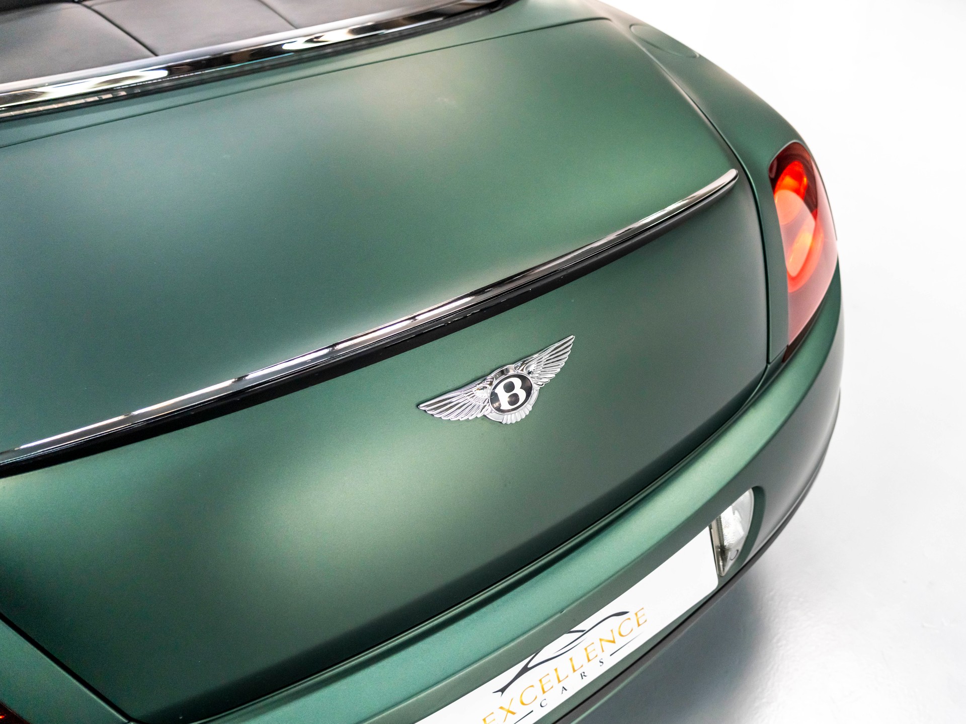 BENTLEY Continental Supersports Convertible 6.0-image-28